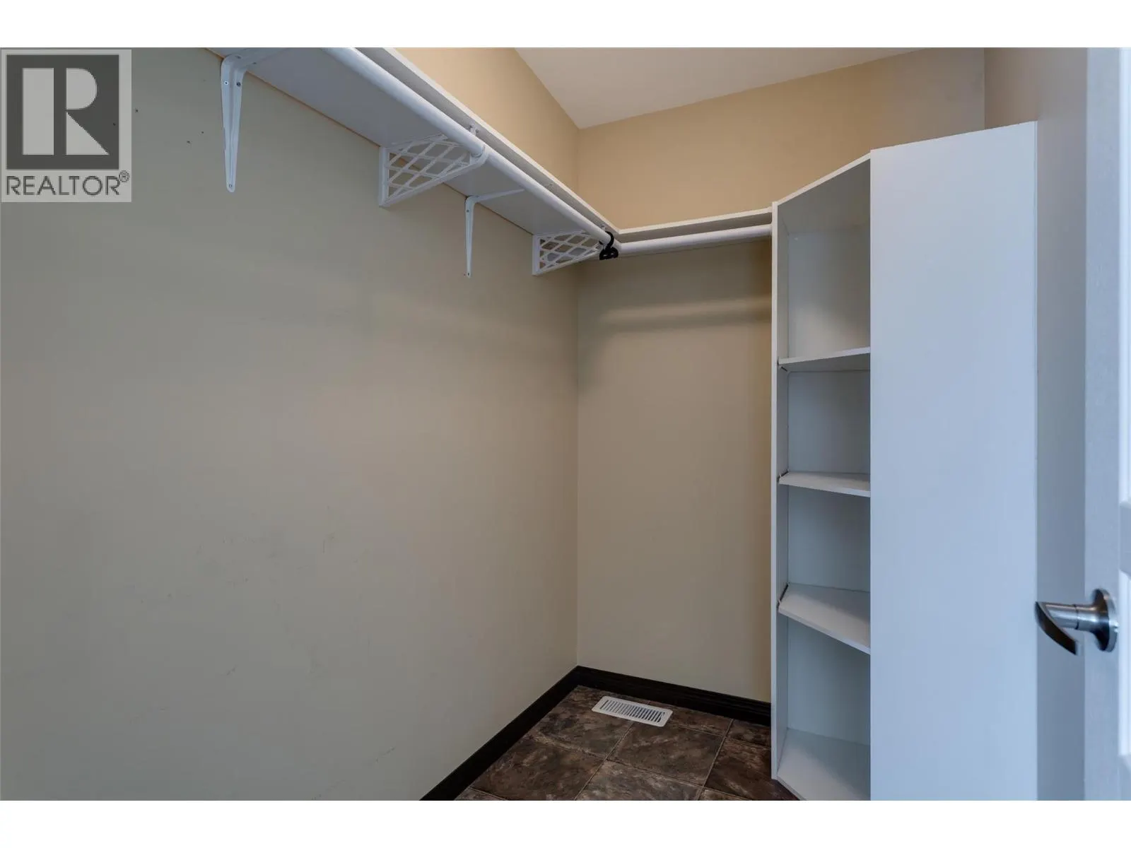8945 Highway 97 N Unit# 60