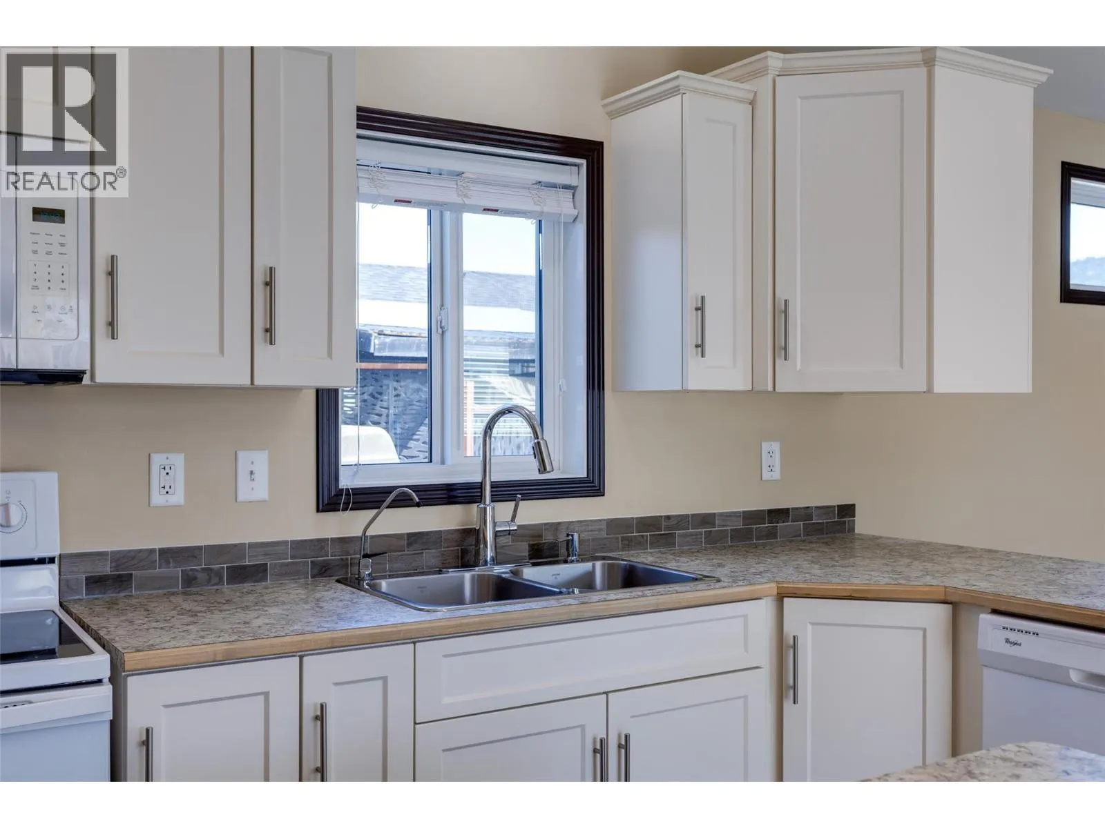8945 Highway 97 N Unit# 60