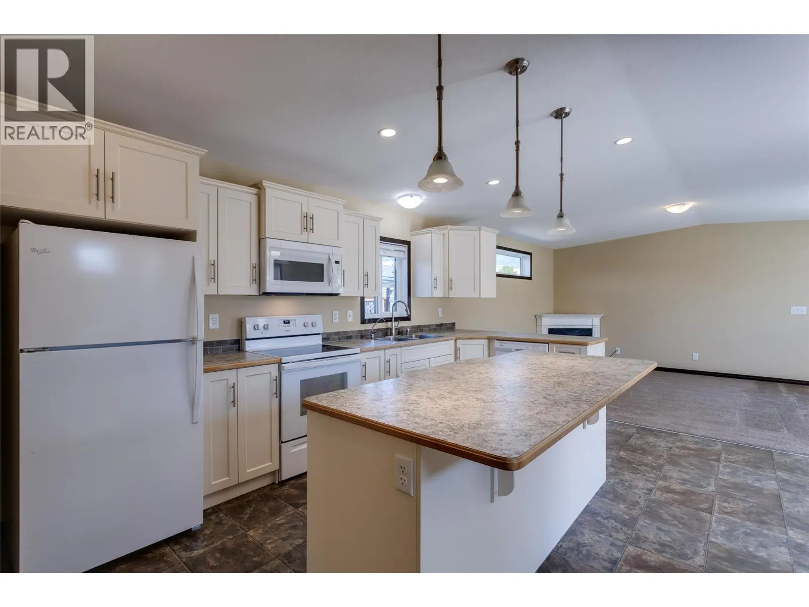 8945 Highway 97 N Unit# 60