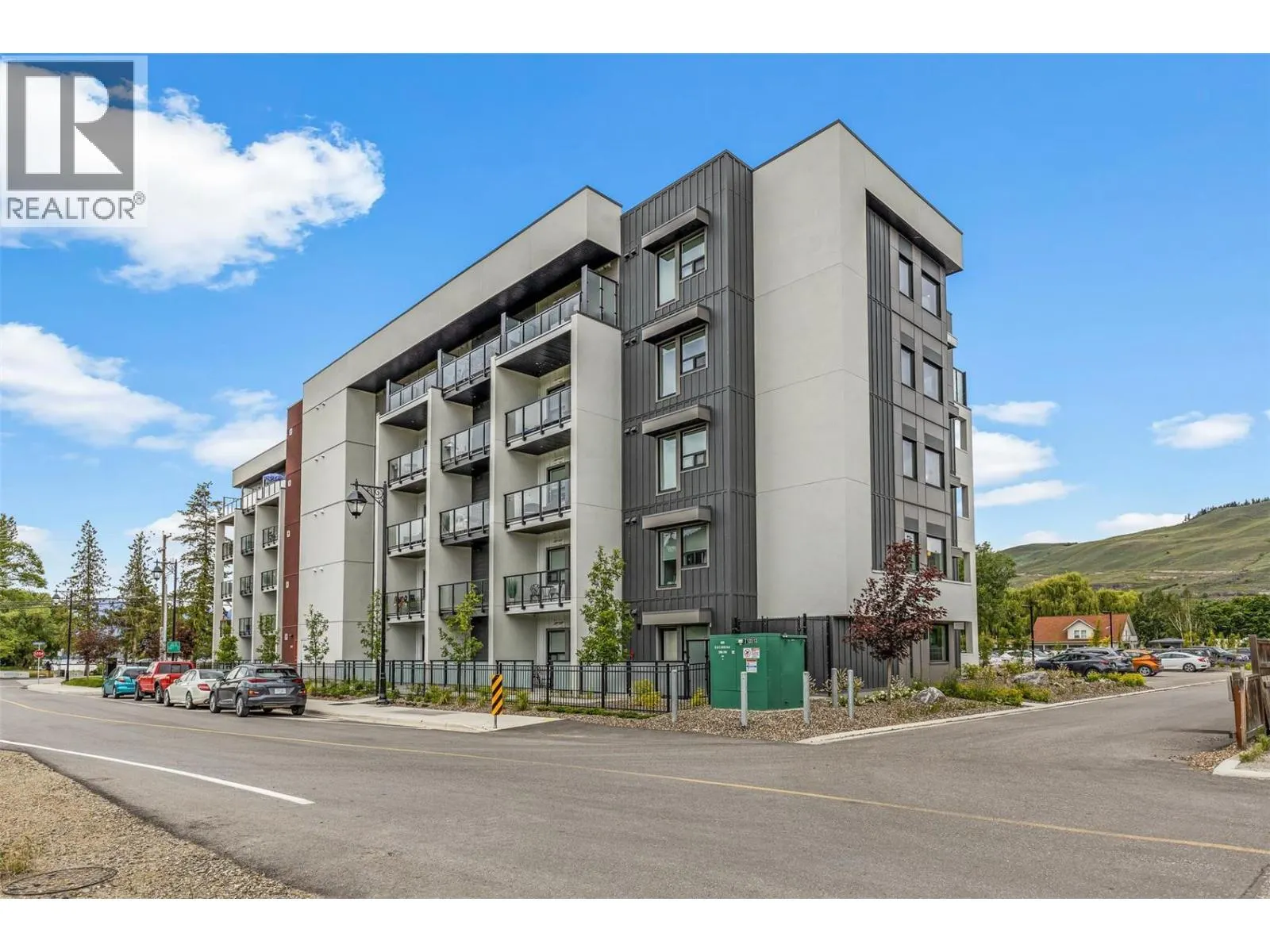 2555 Lakeshore Road Unit# 101