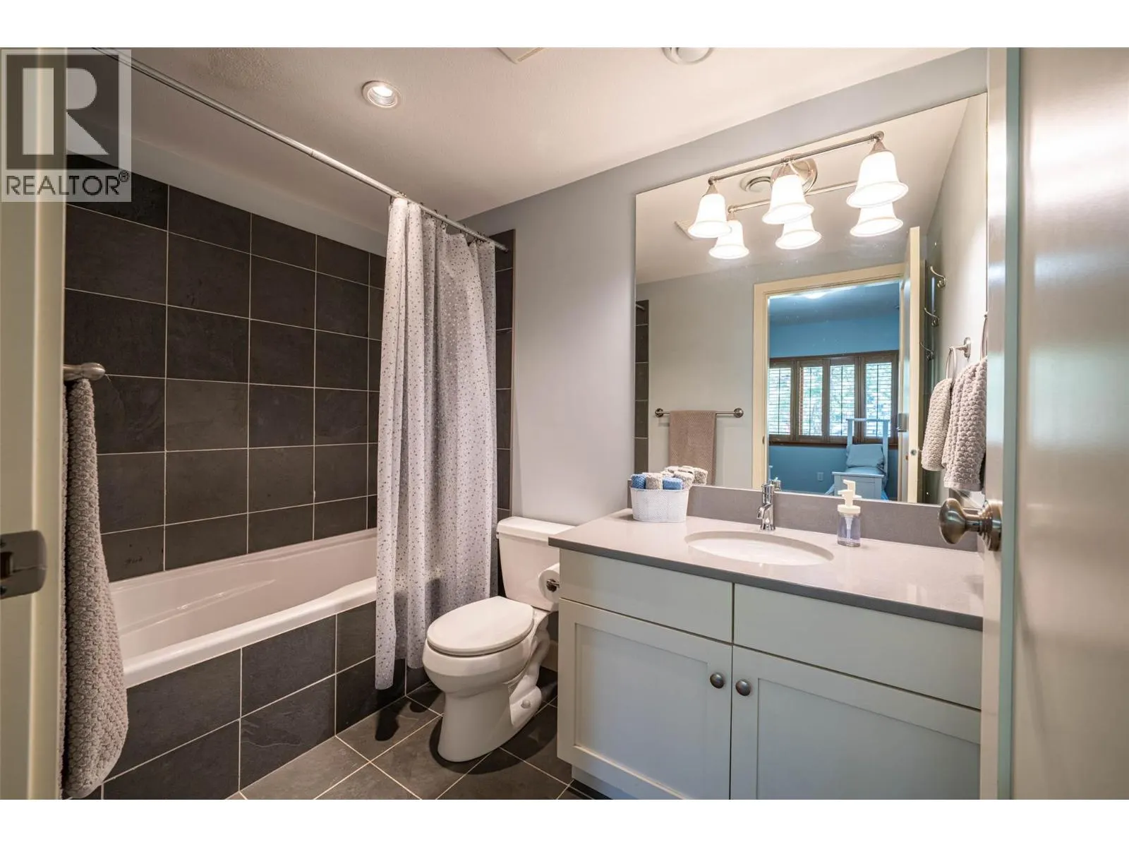 9845 Eastside Road Unit# 97