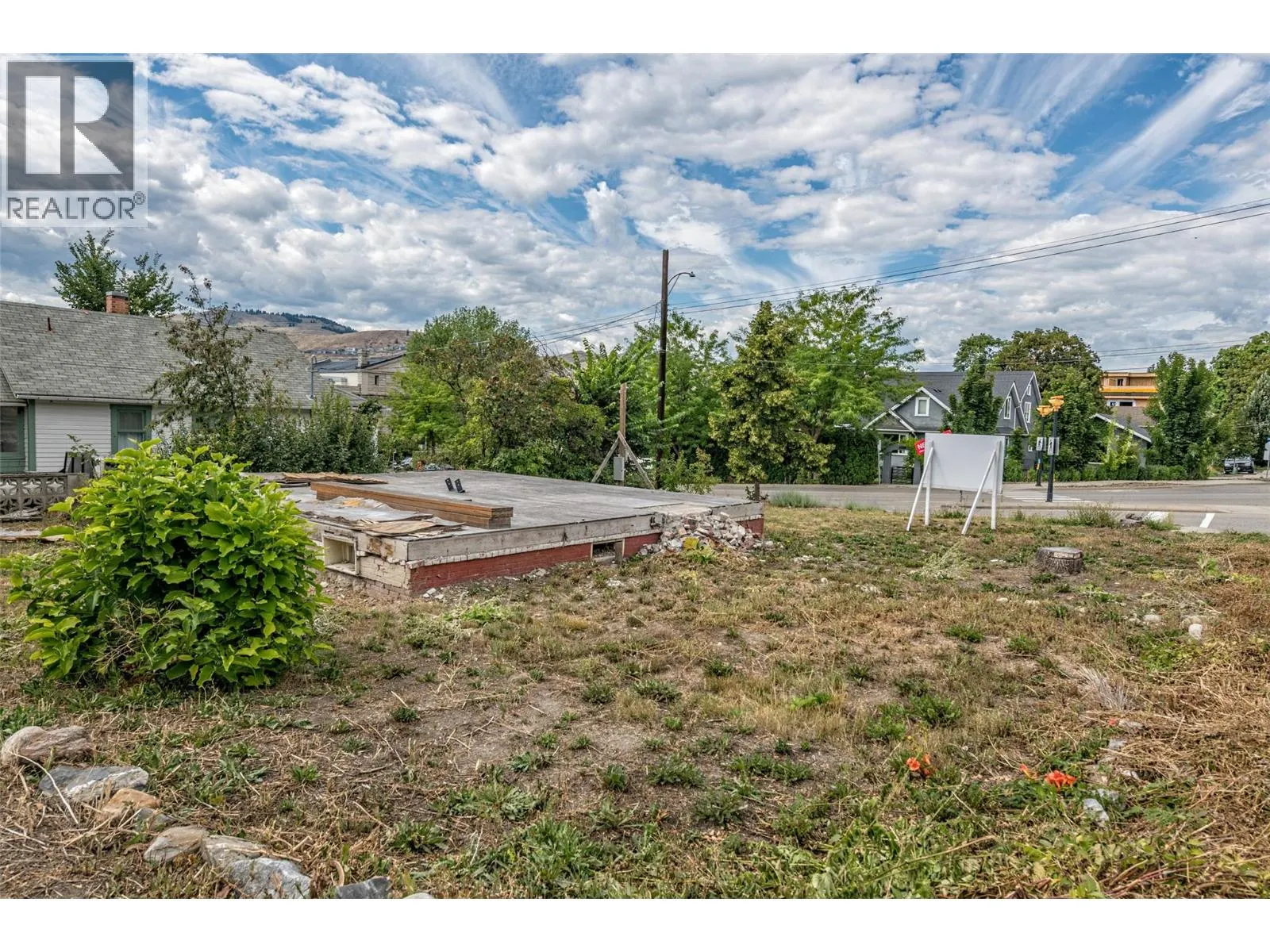 2500 30 Avenue Unit# Lot 1