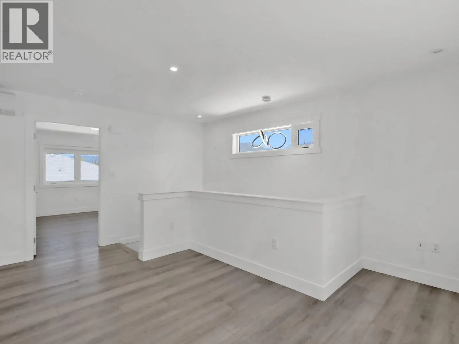 54 GRANBY Avenue