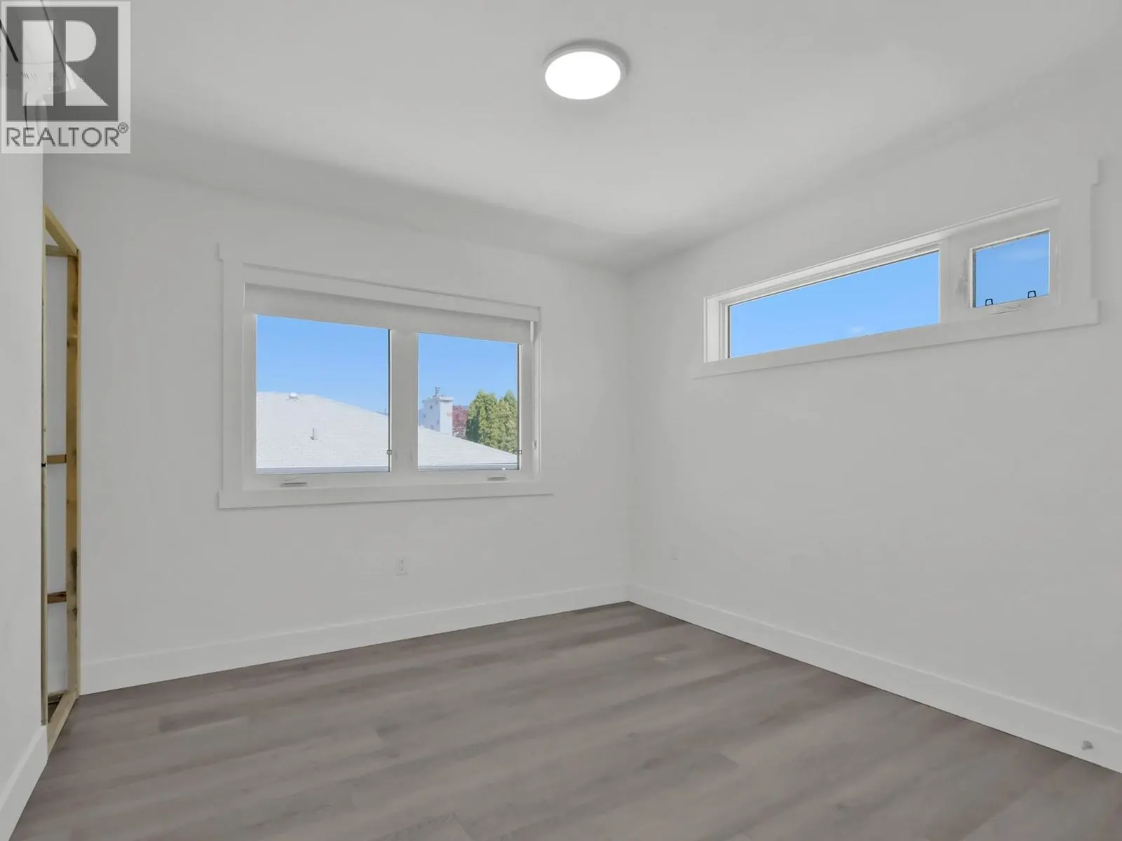 54 GRANBY Avenue