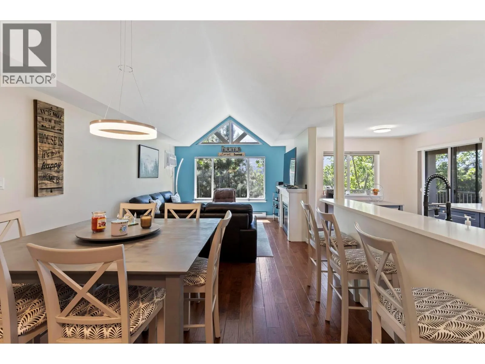 686 Lequime Road Unit# 403