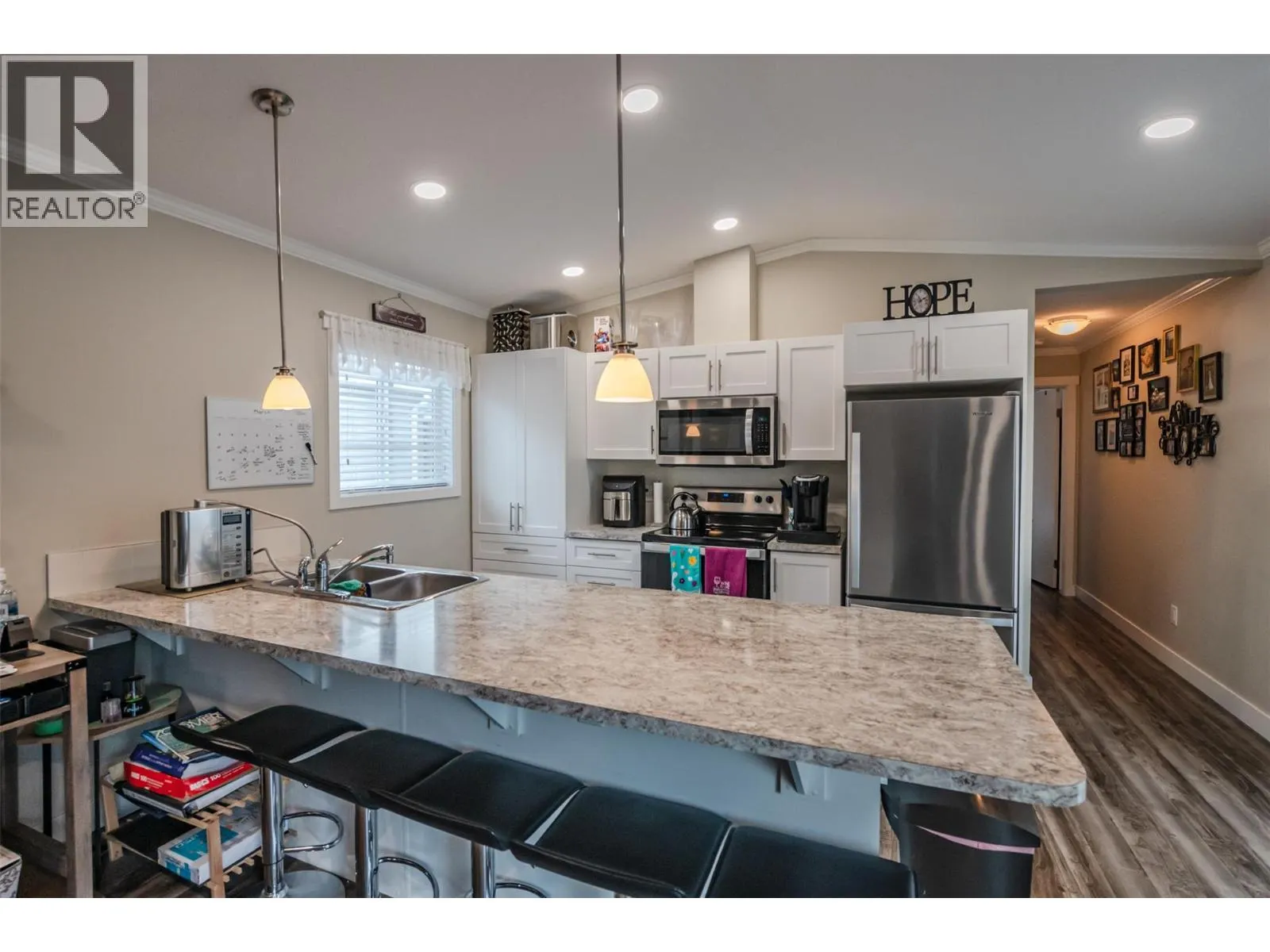 8598 Hwy 97 Unit# 102
