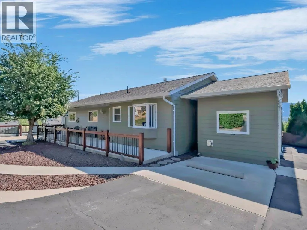 6475 Blue Jay Road