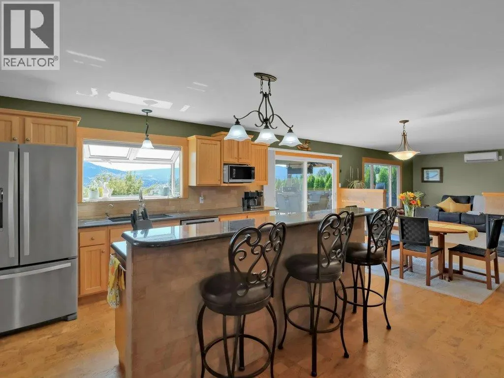 6475 Blue Jay Road