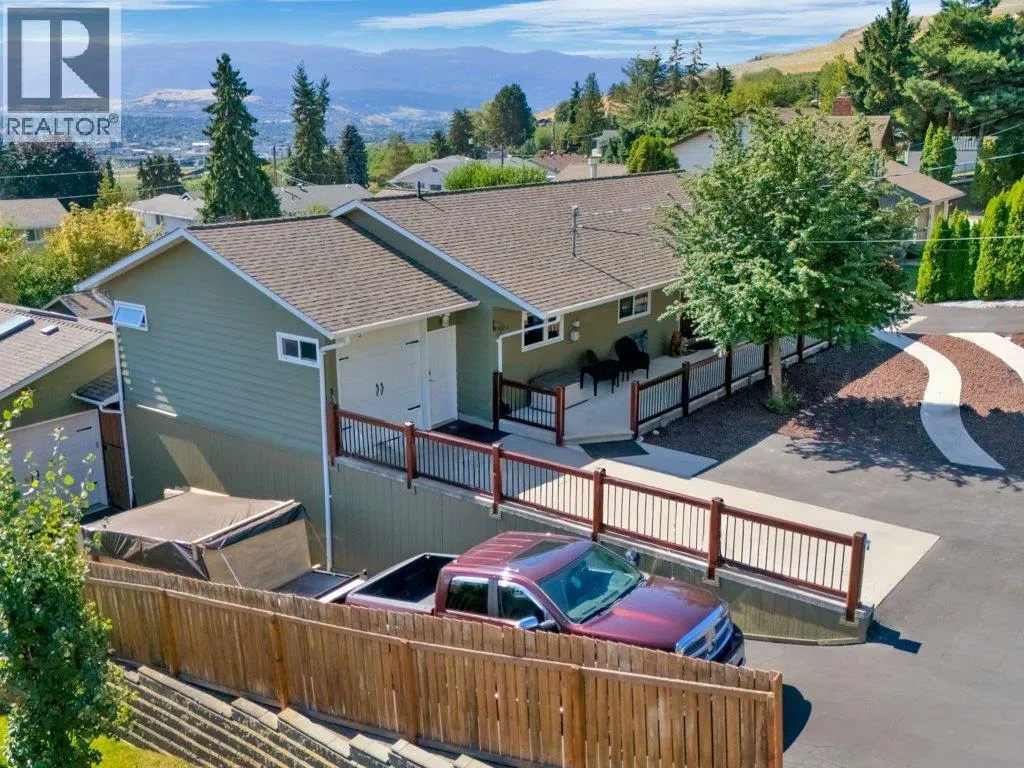 6475 Blue Jay Road