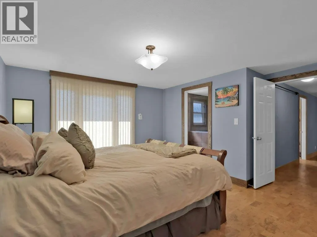 6475 Blue Jay Road