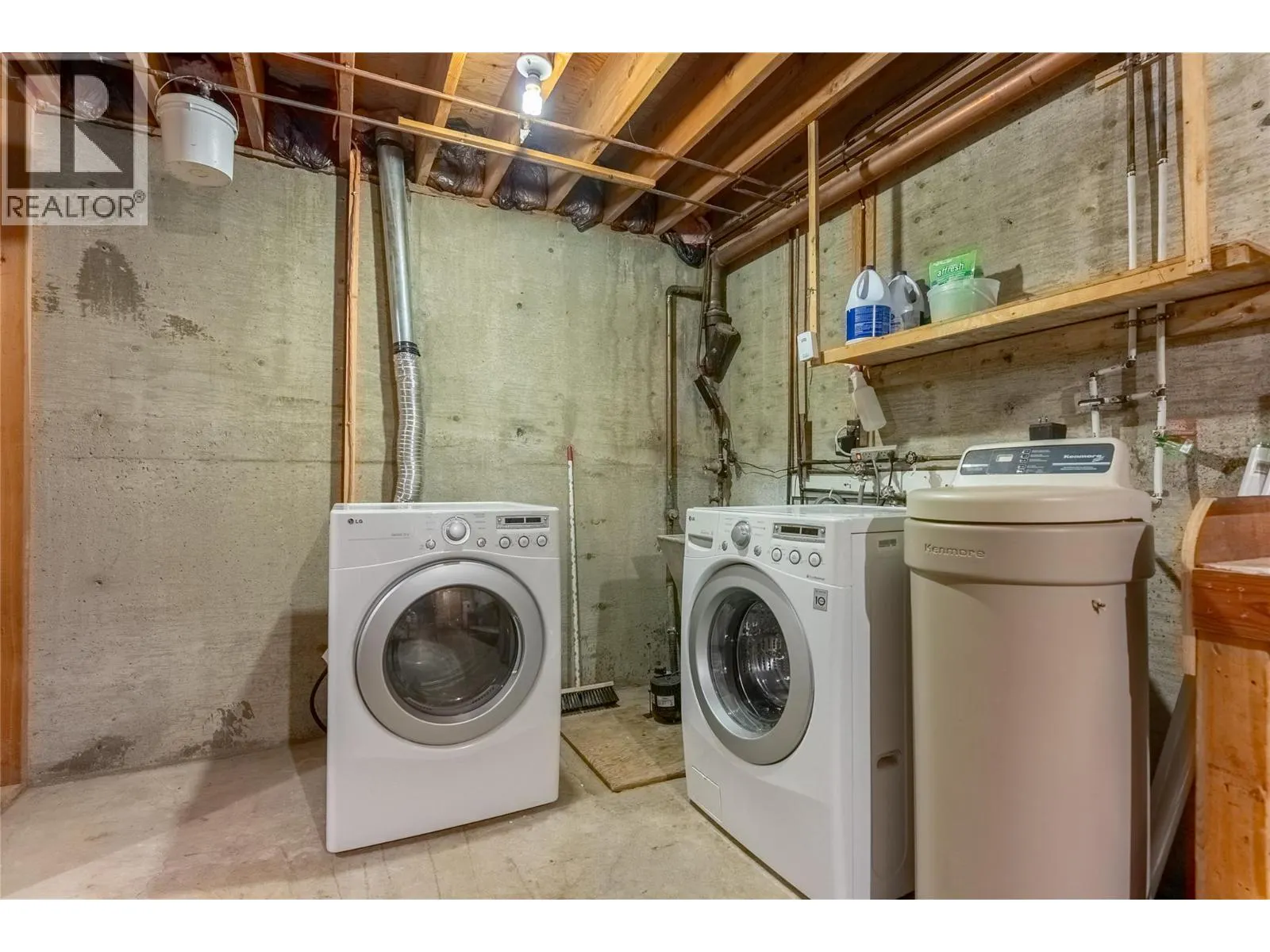 1200 Parke Road Unit# 5