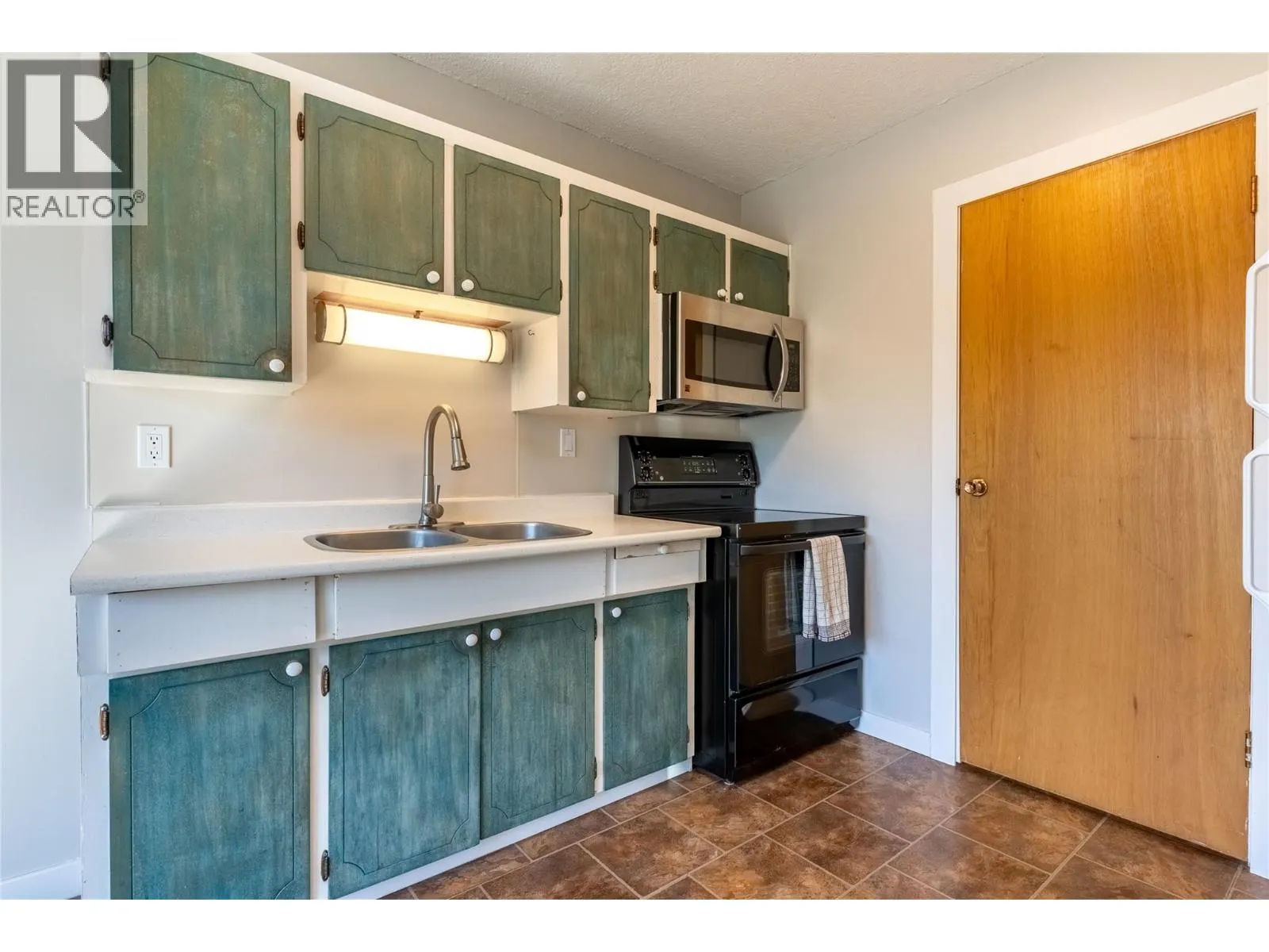 1200 Parke Road Unit# 5