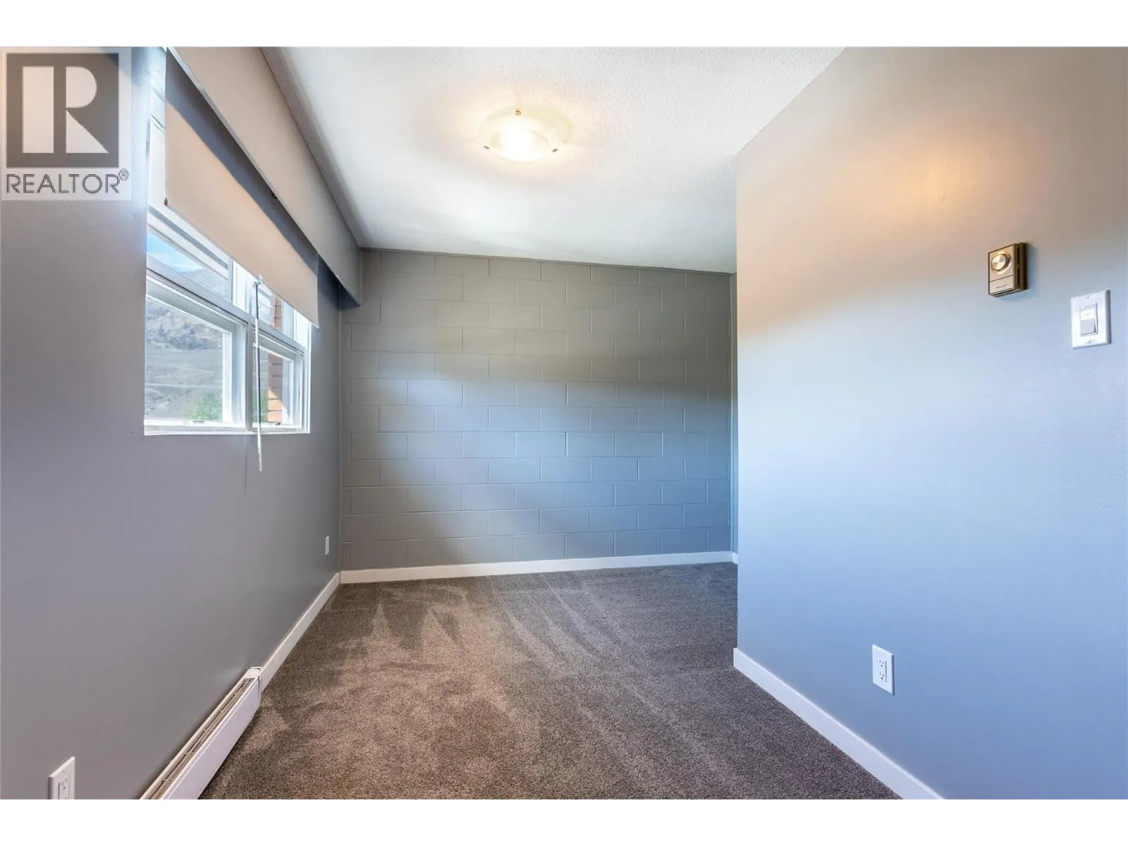 1200 Parke Road Unit# 5