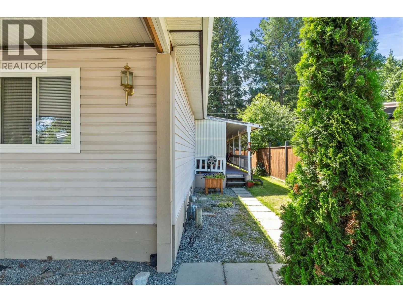 1361 30 Street SE Unit# 16