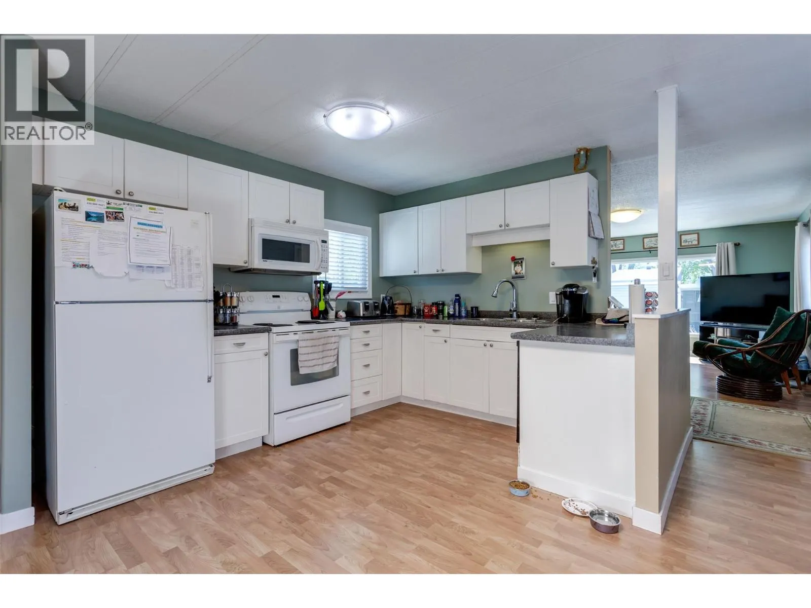 2095 Boucherie Road Unit# 15