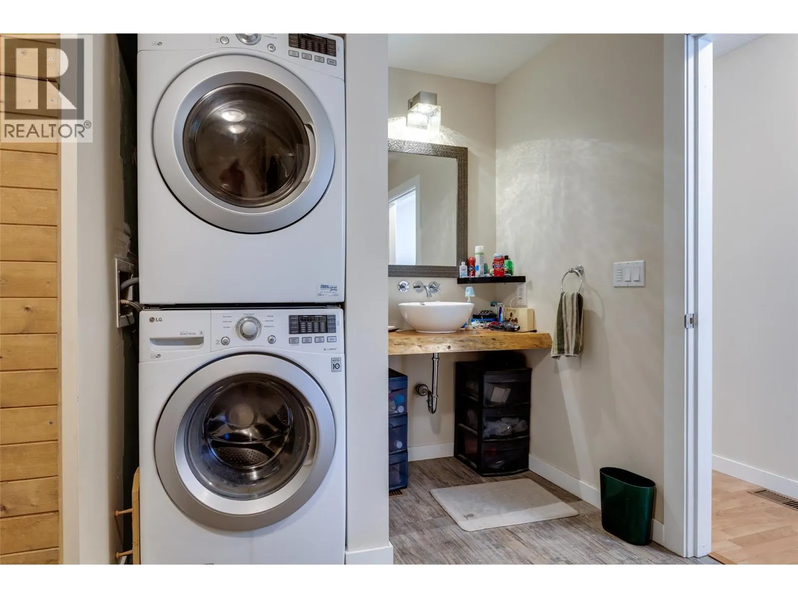 2095 Boucherie Road Unit# 15