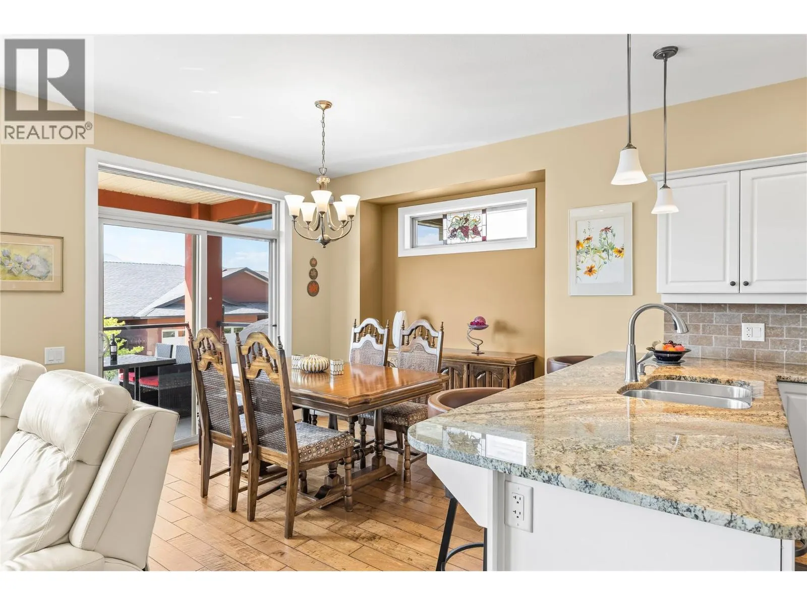 2194 Alvarado Trail