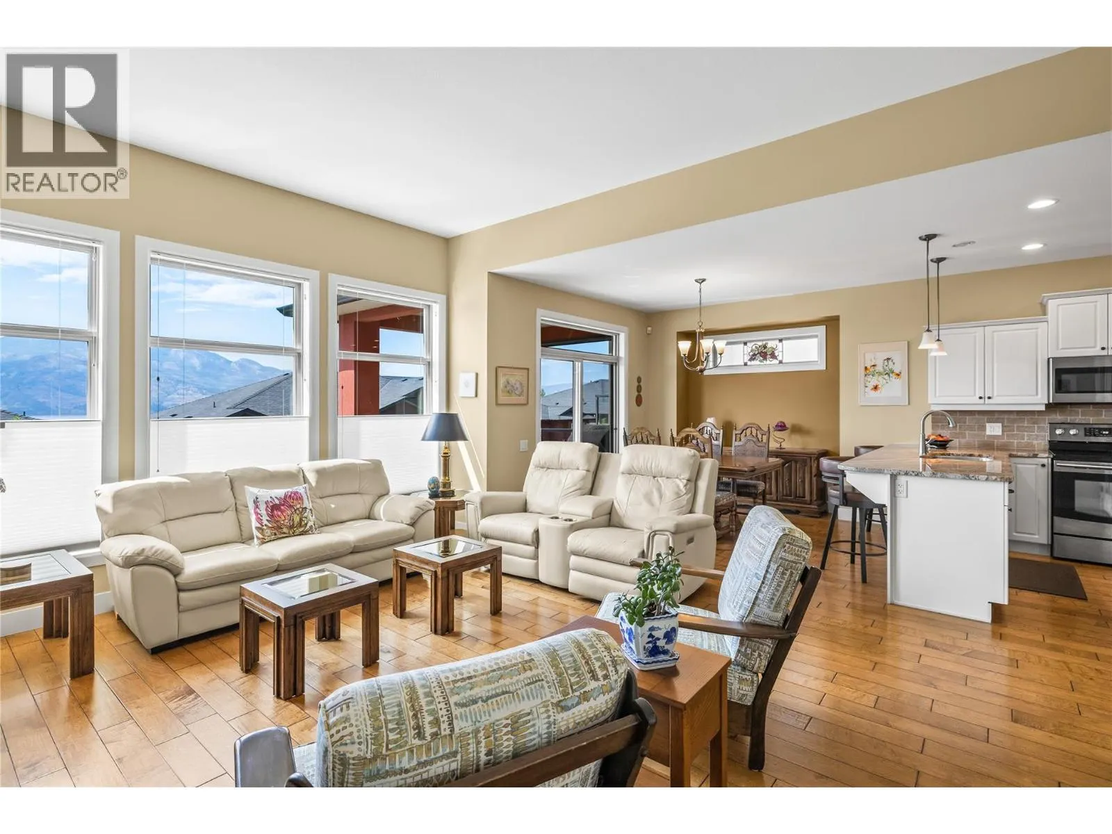 2194 Alvarado Trail