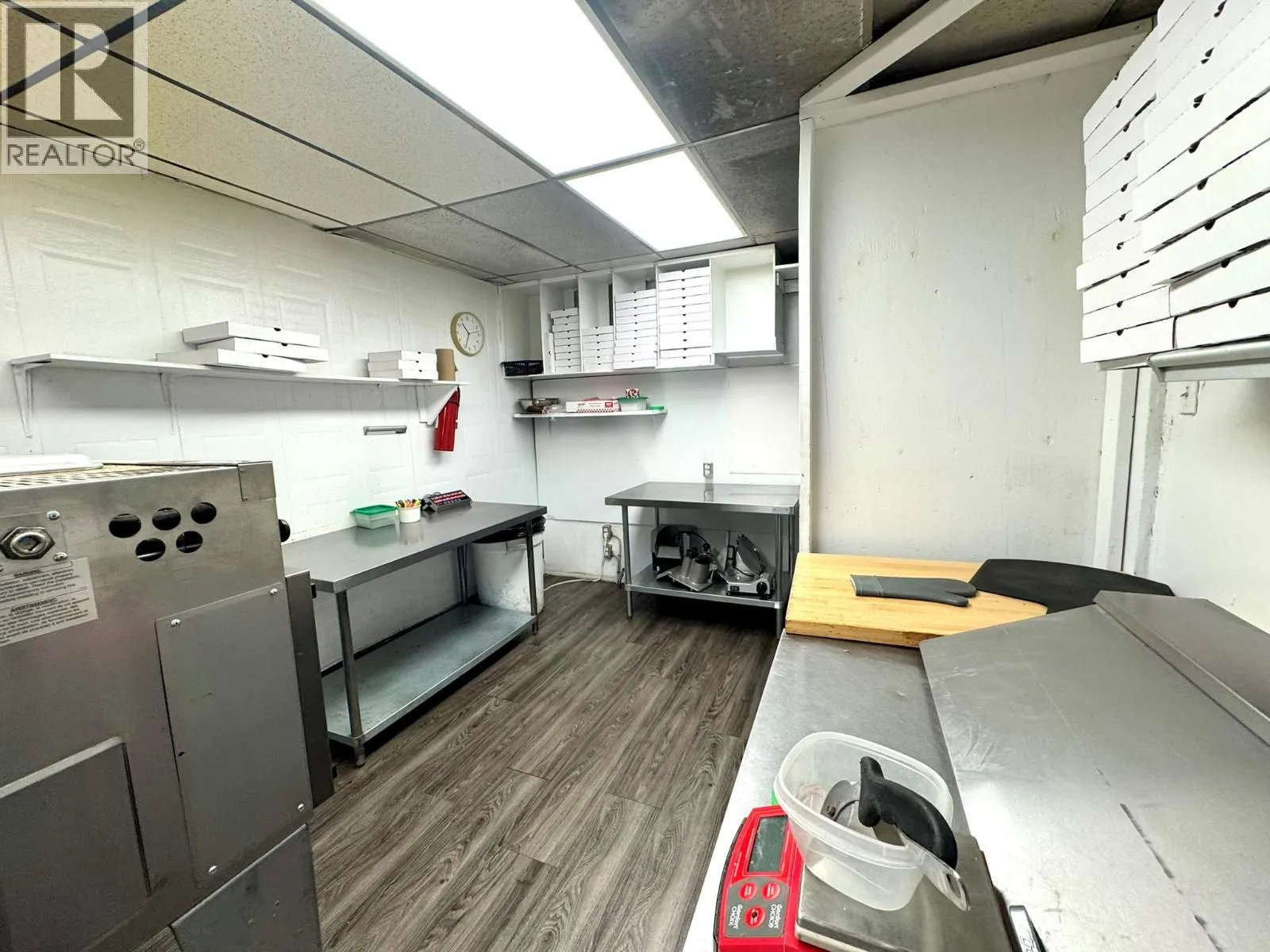 6271 Main Street