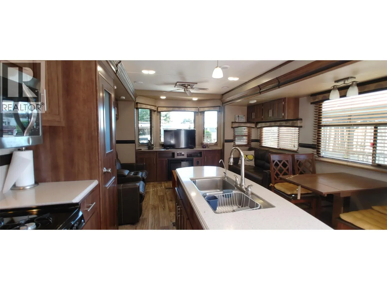 415 Commonwealth Road Unit# 428 Lot# 428