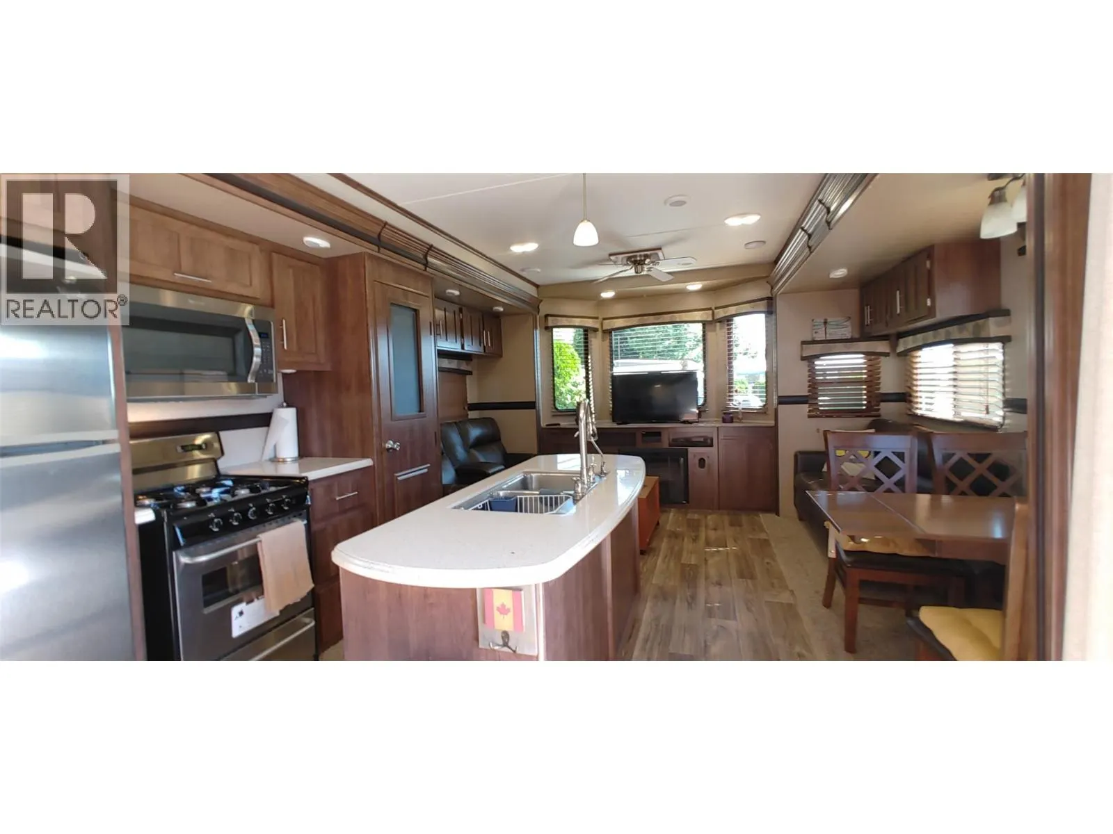 415 Commonwealth Road Unit# 428 Lot# 428