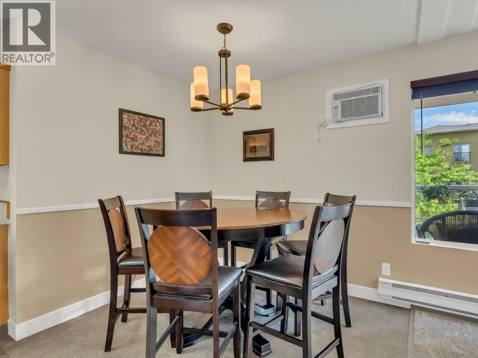 298 YORKTON Avenue Unit# 202