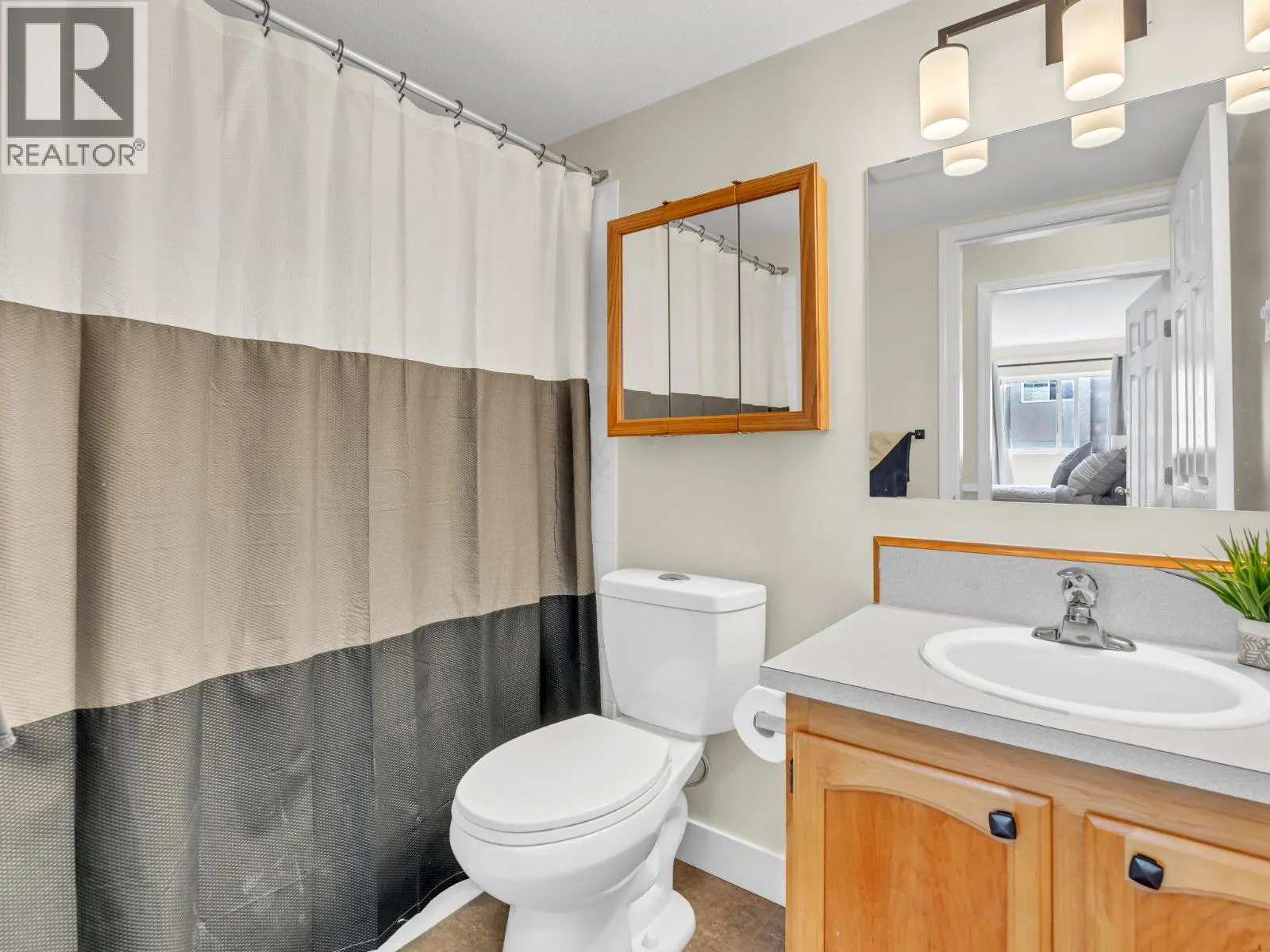 298 YORKTON Avenue Unit# 202