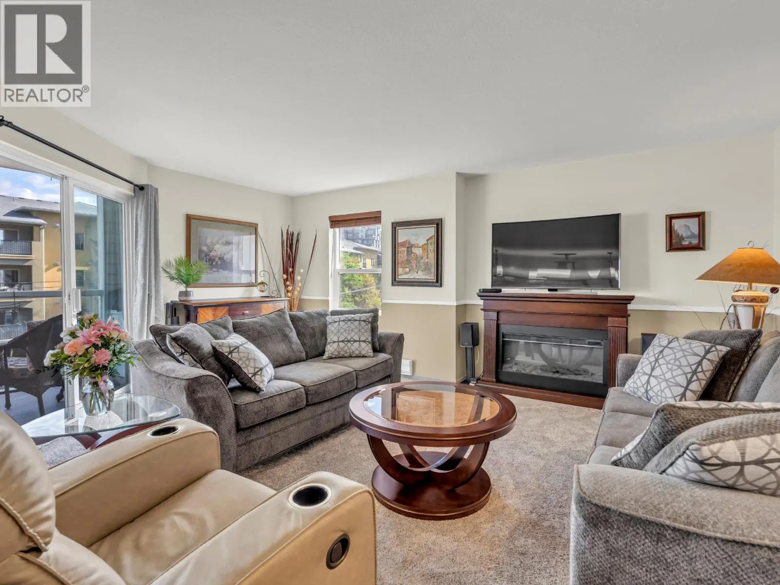 298 YORKTON Avenue Unit# 202