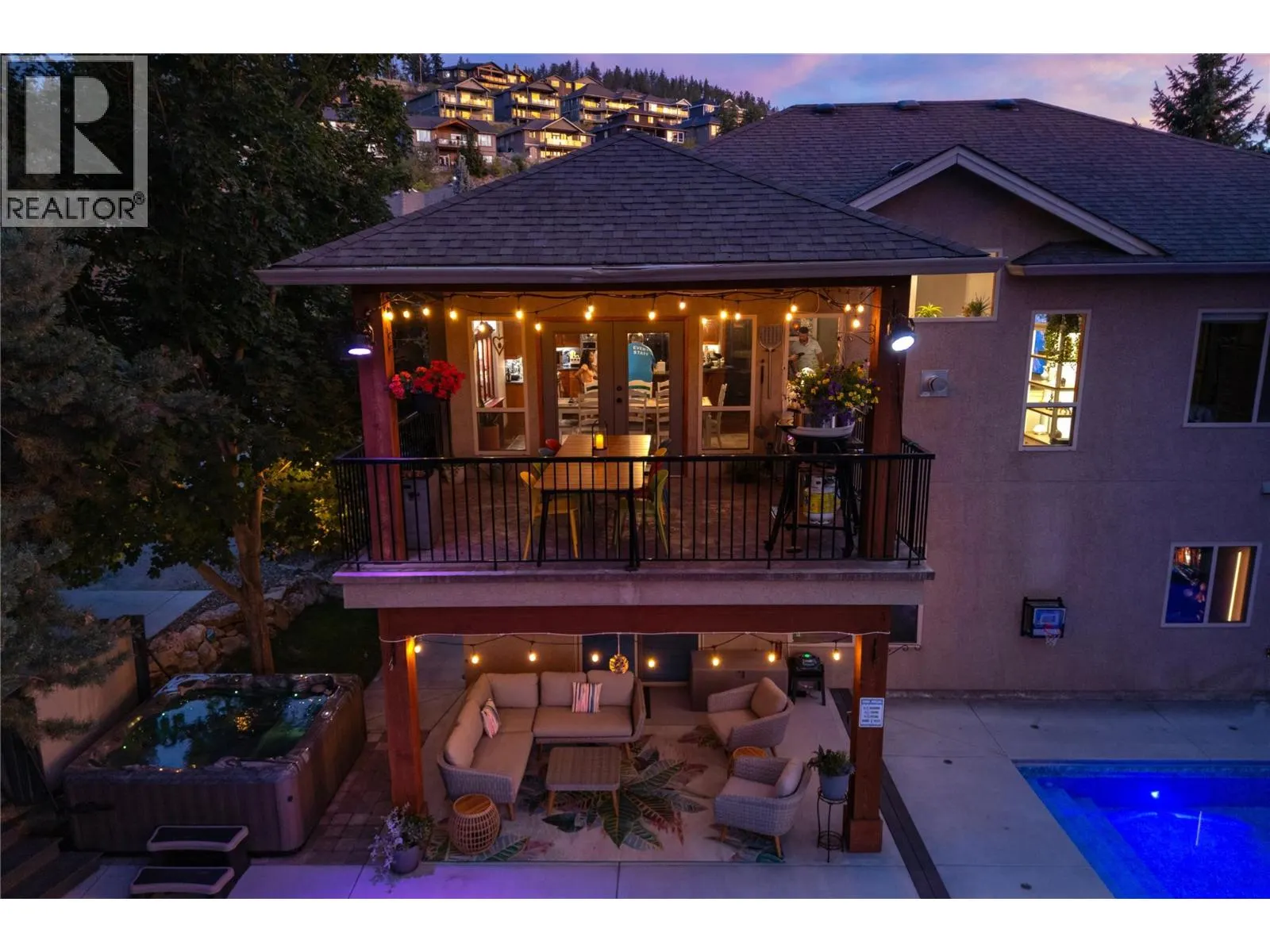 1604 Kloppenburg Road