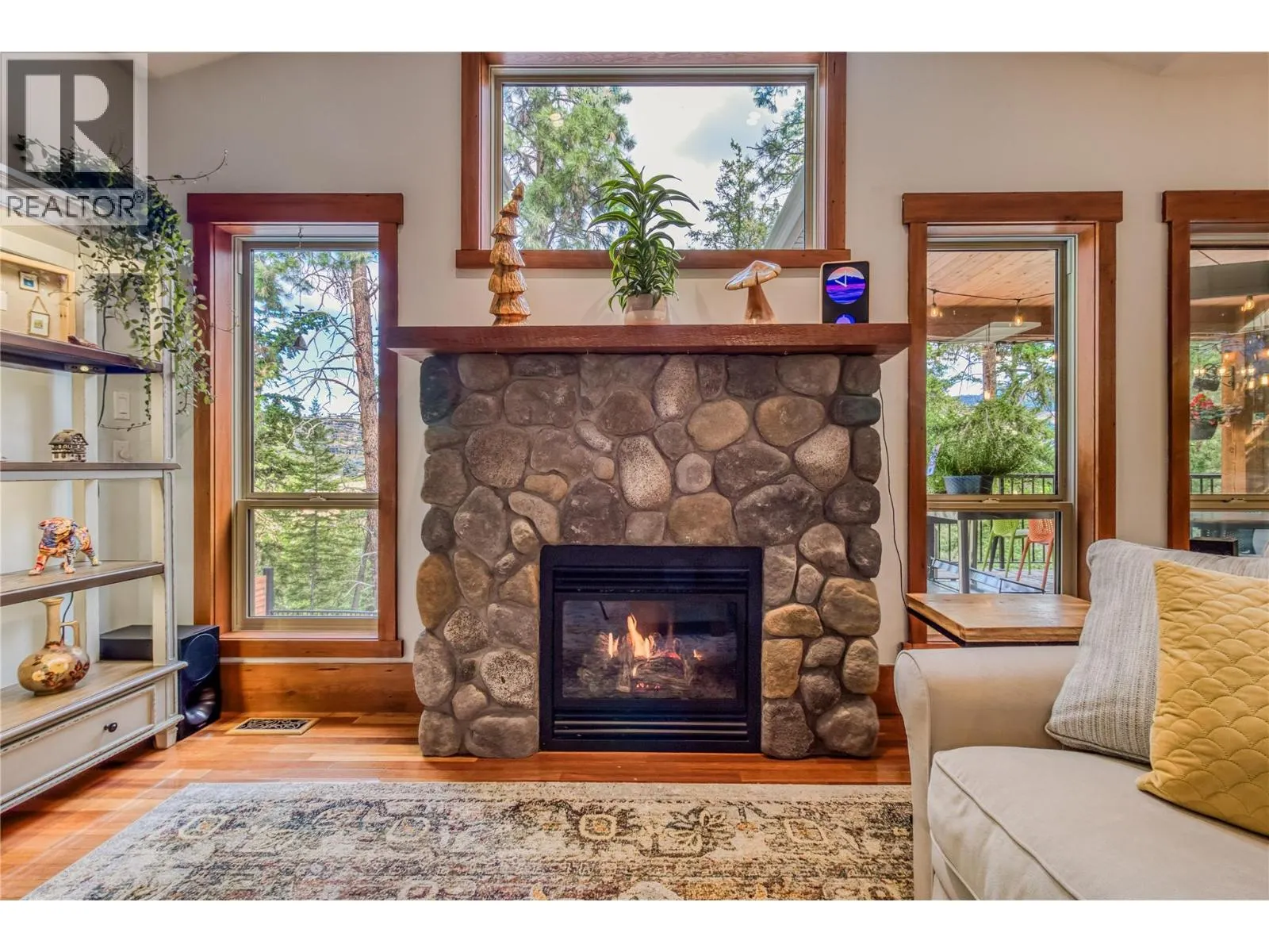 1604 Kloppenburg Road