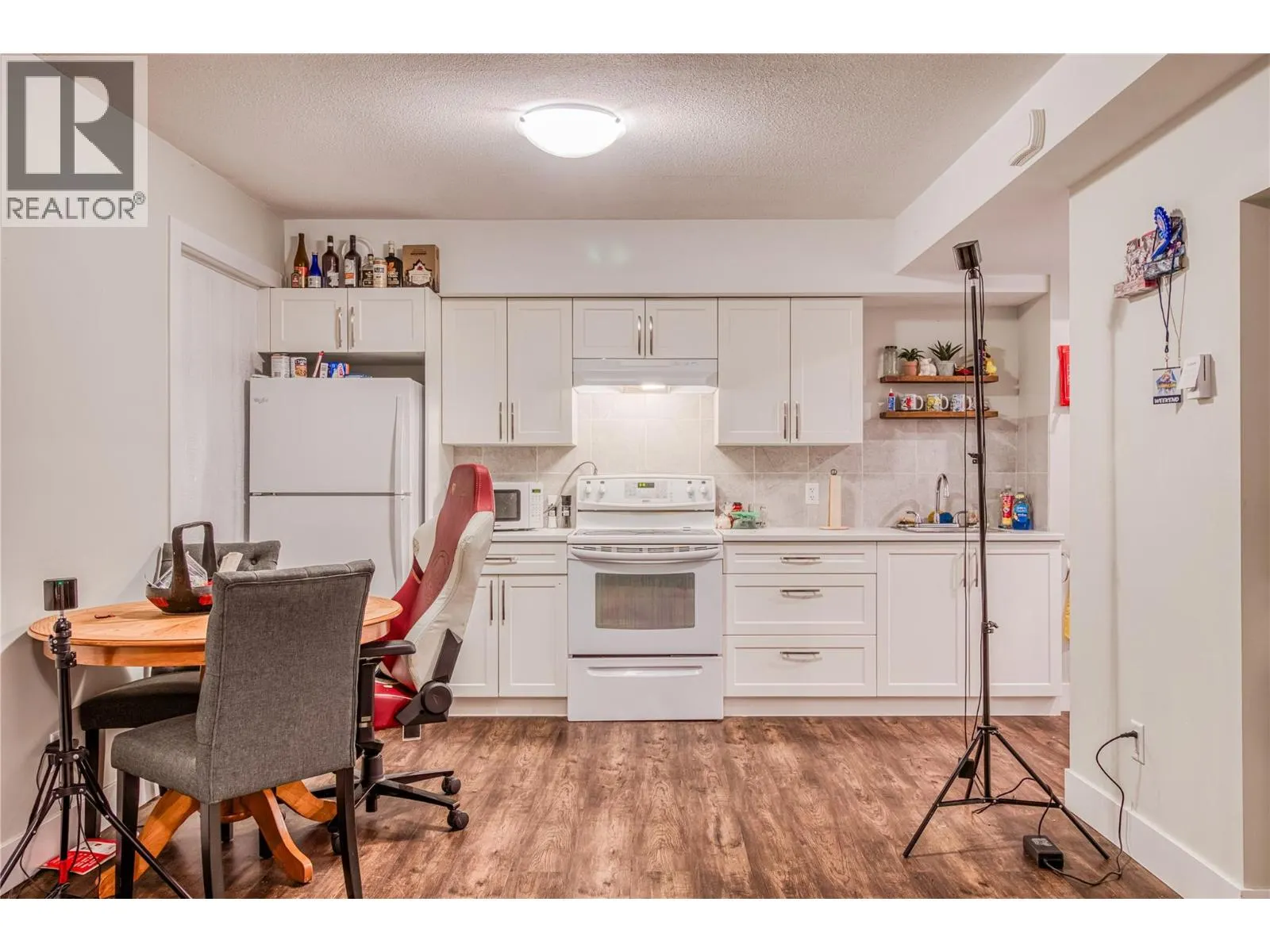 1604 Kloppenburg Road