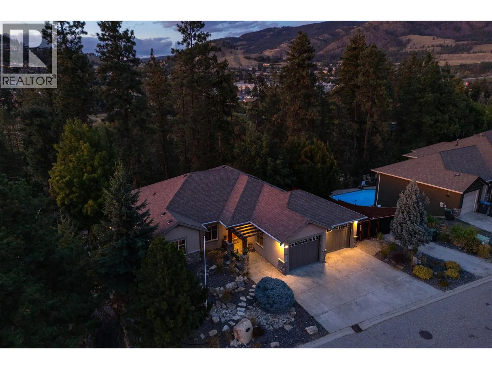 1604 Kloppenburg Road