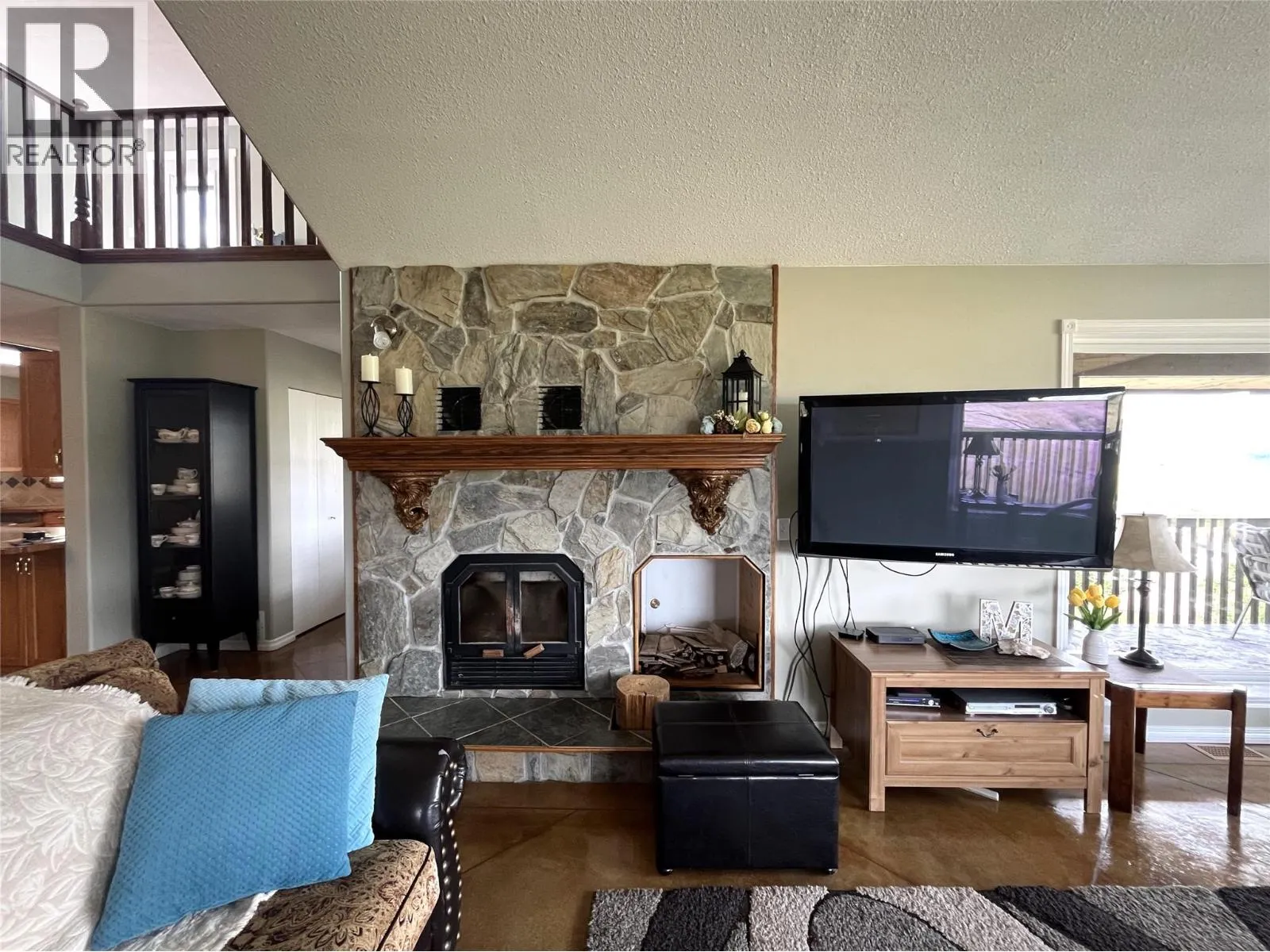 4425 Strawberry Heights Road