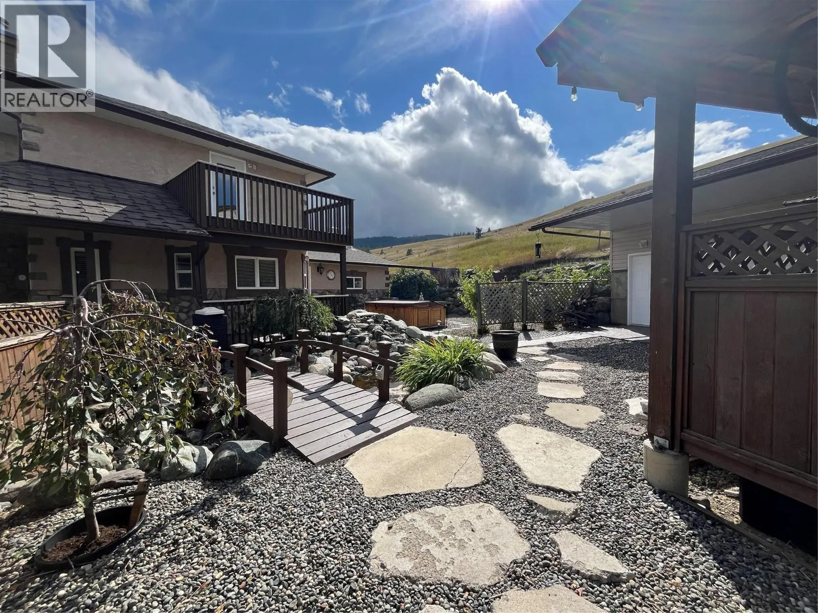 4425 Strawberry Heights Road