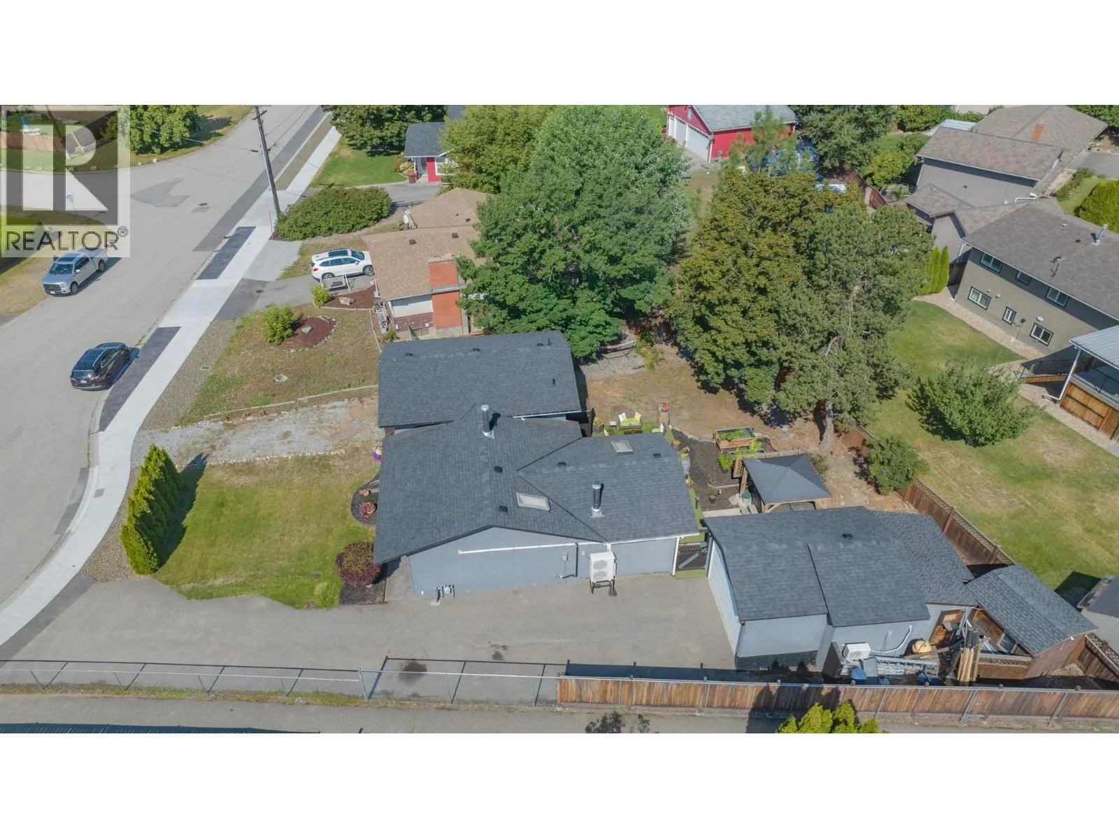 1390 Cornwall Road