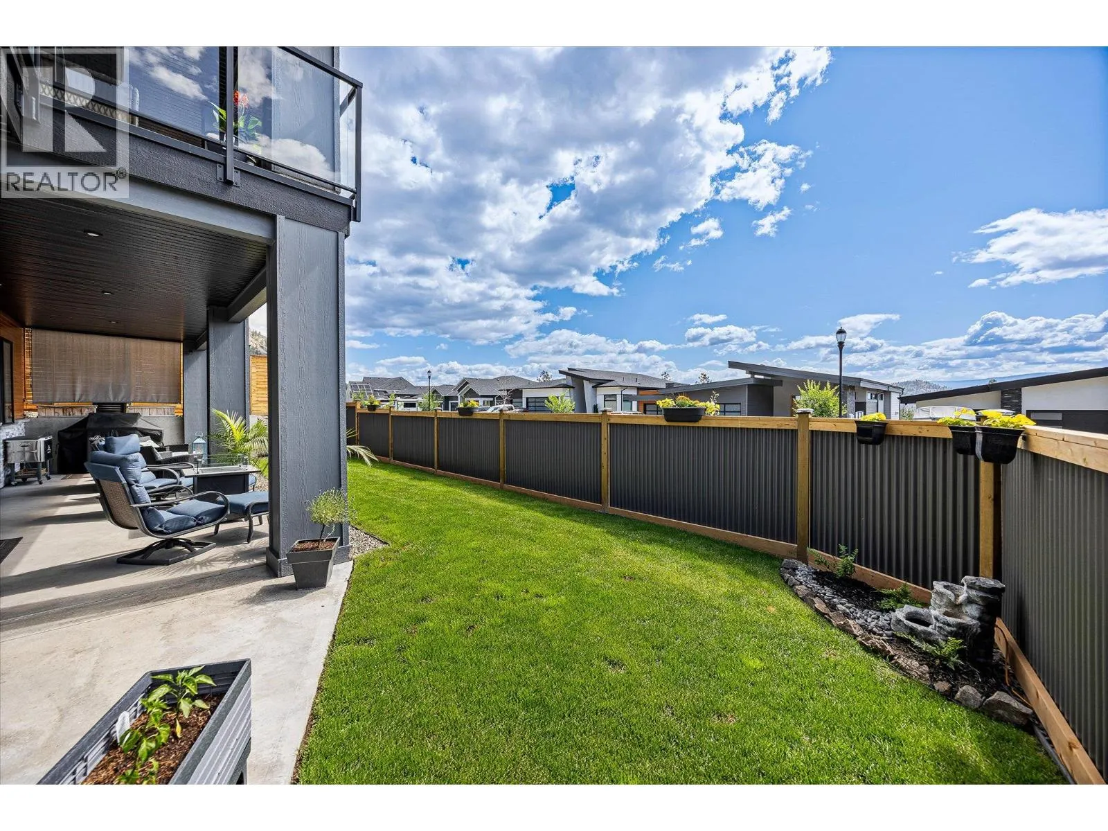 2492 Tallus Heights Lane