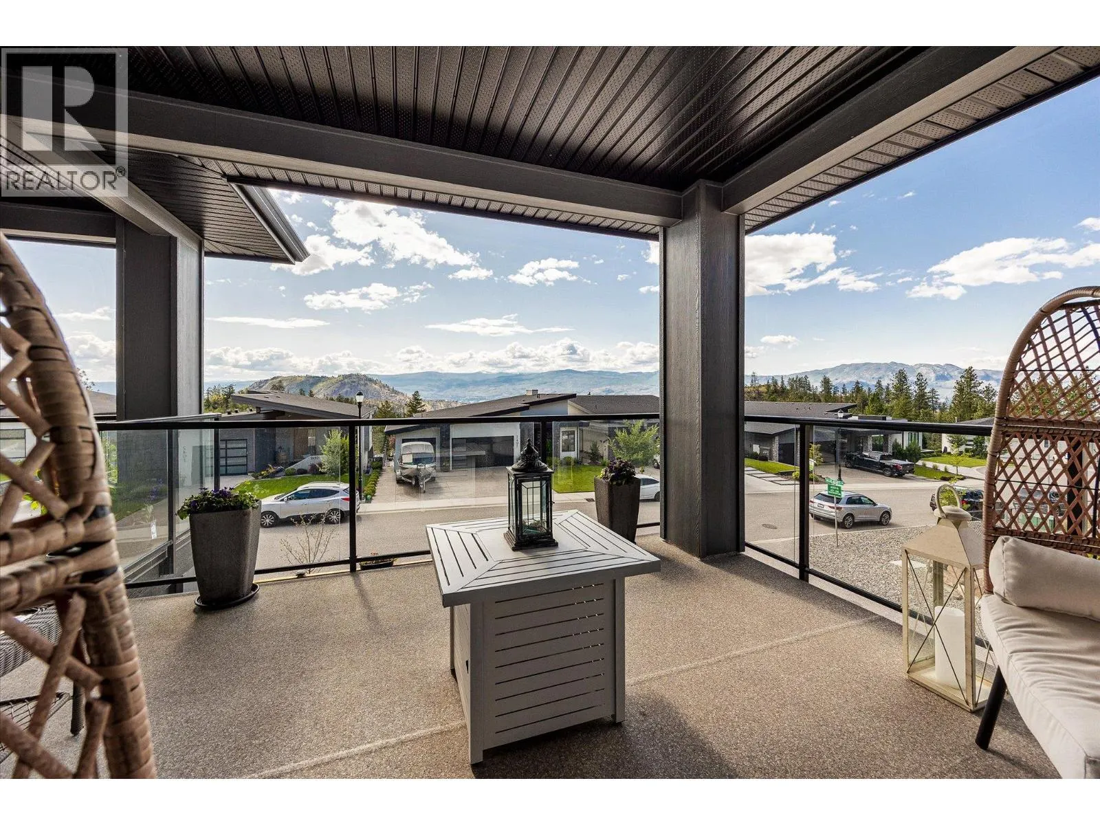 2492 Tallus Heights Lane