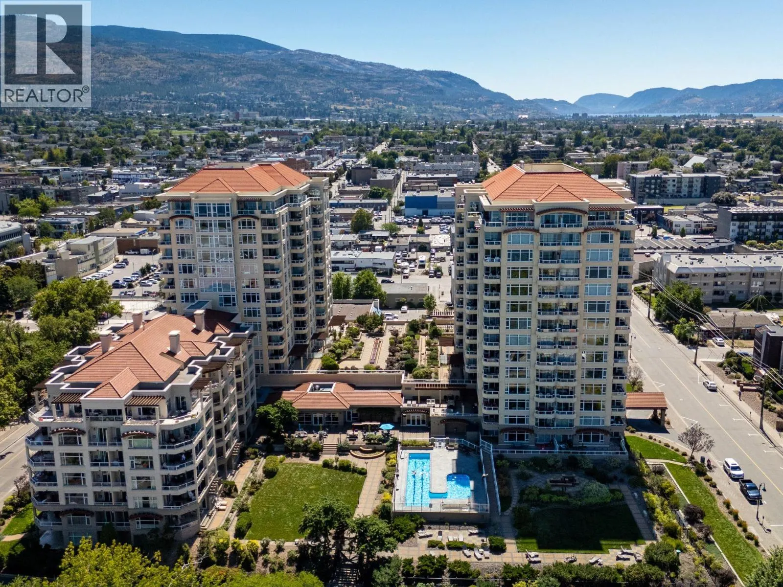100 LAKESHORE Drive W Unit# 111