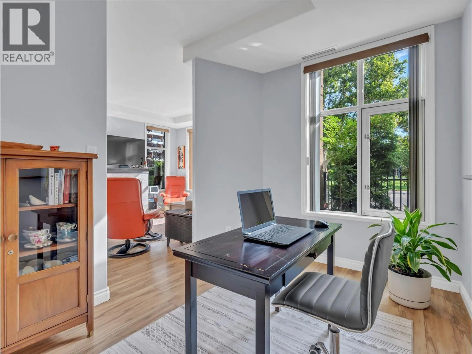 100 LAKESHORE Drive W Unit# 111