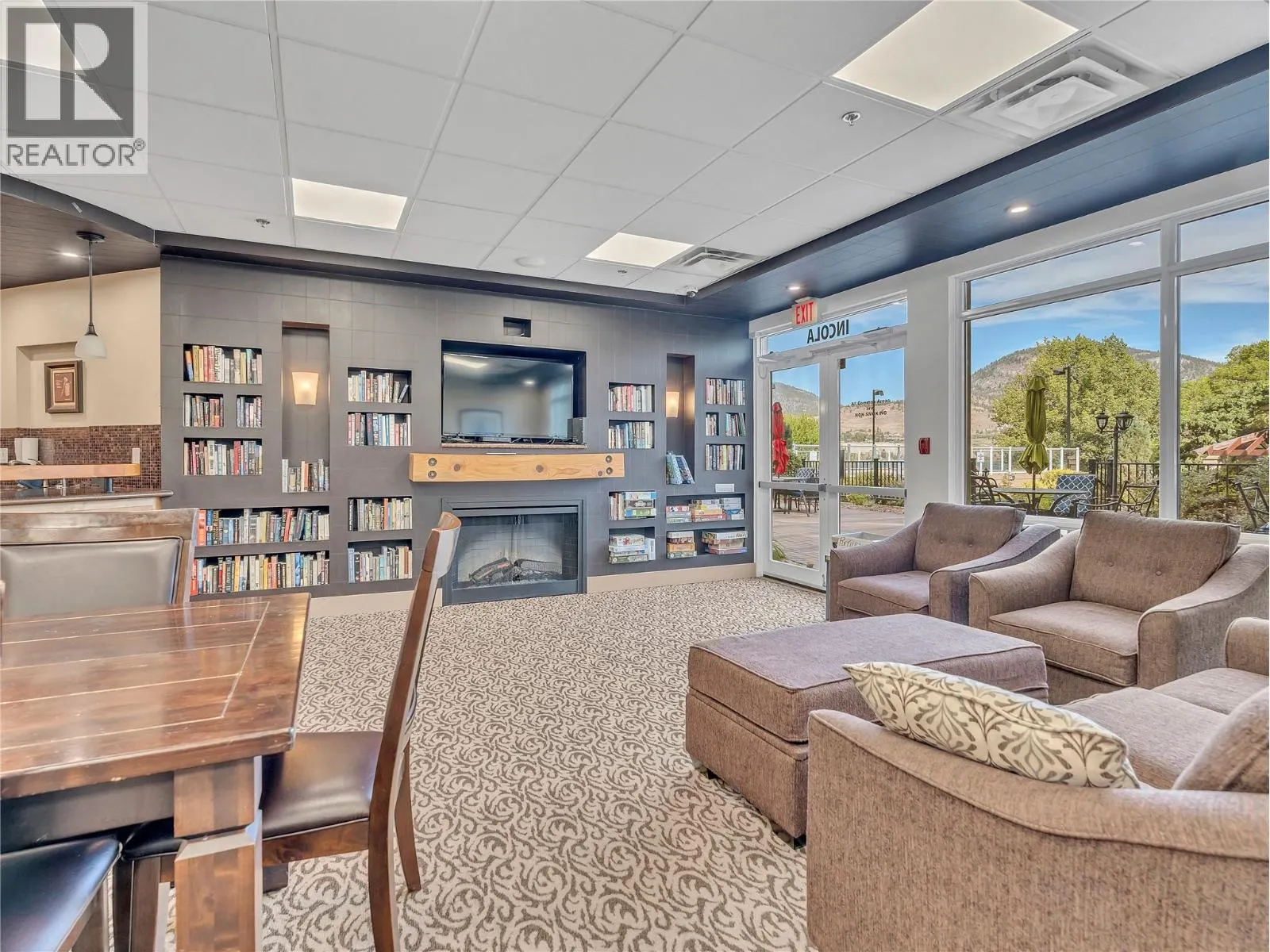 100 LAKESHORE Drive W Unit# 111