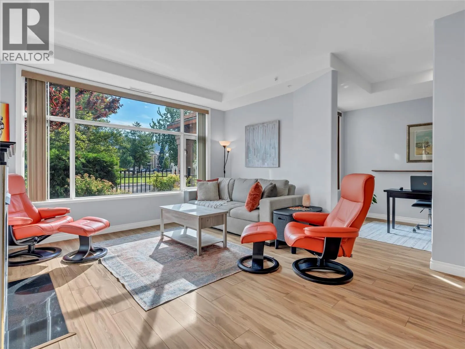 100 LAKESHORE Drive W Unit# 111