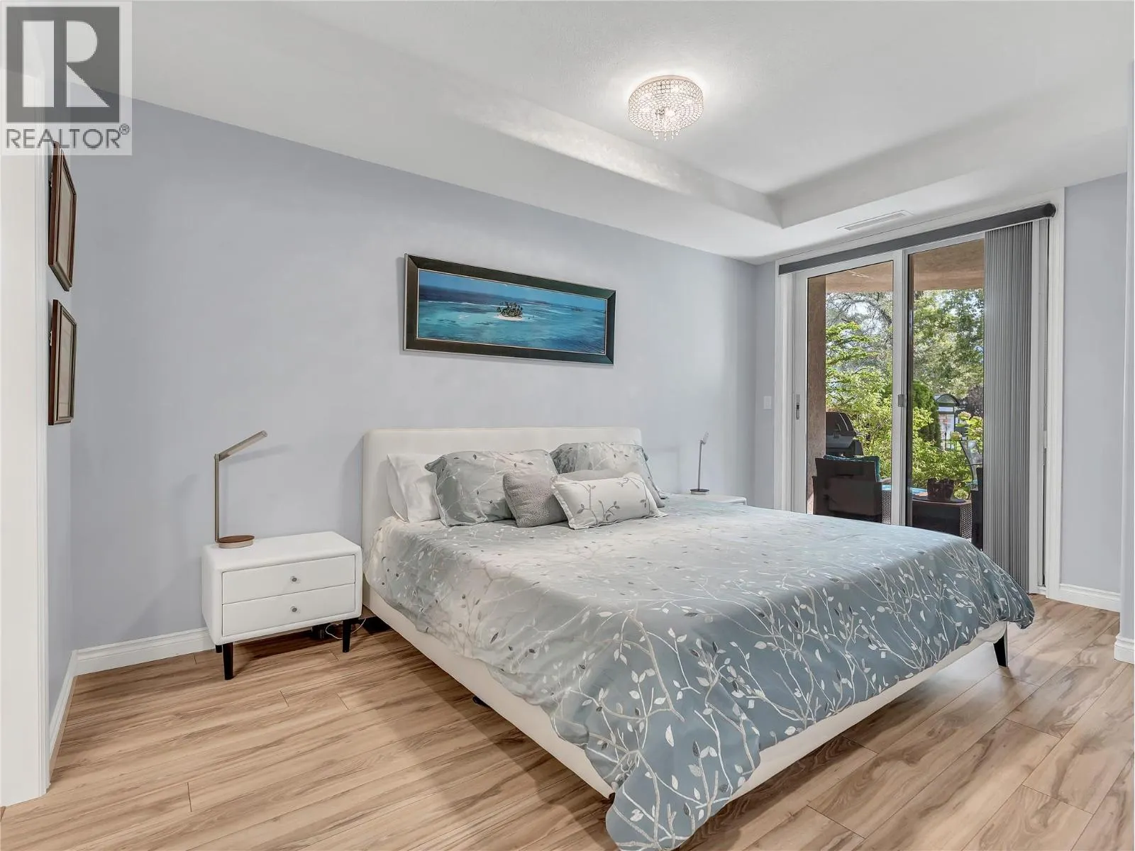 100 LAKESHORE Drive W Unit# 111