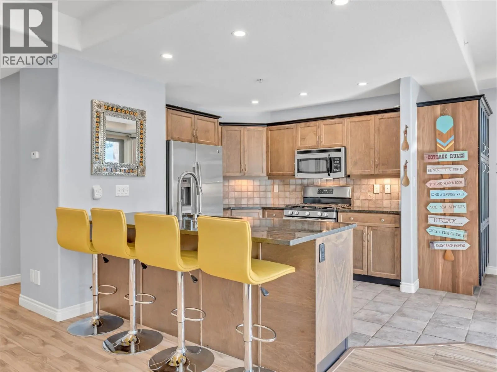 100 LAKESHORE Drive W Unit# 111