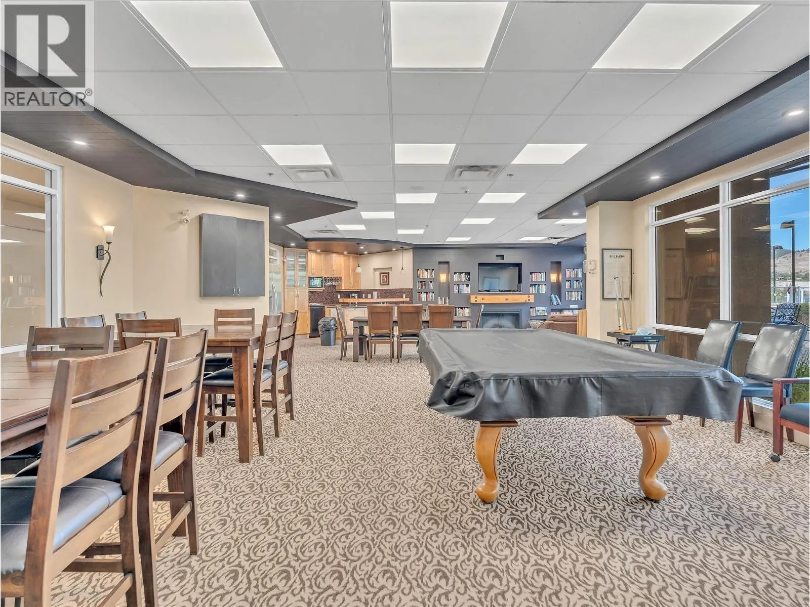 100 LAKESHORE Drive W Unit# 111
