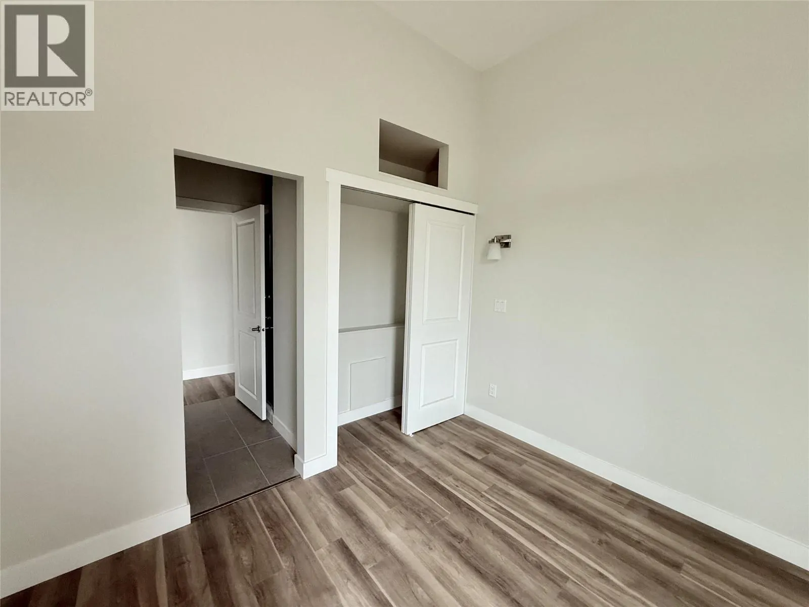 937 SPILLWAY Road Unit# 104