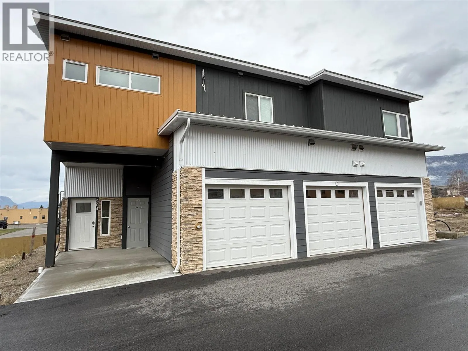 937 SPILLWAY Road Unit# 104