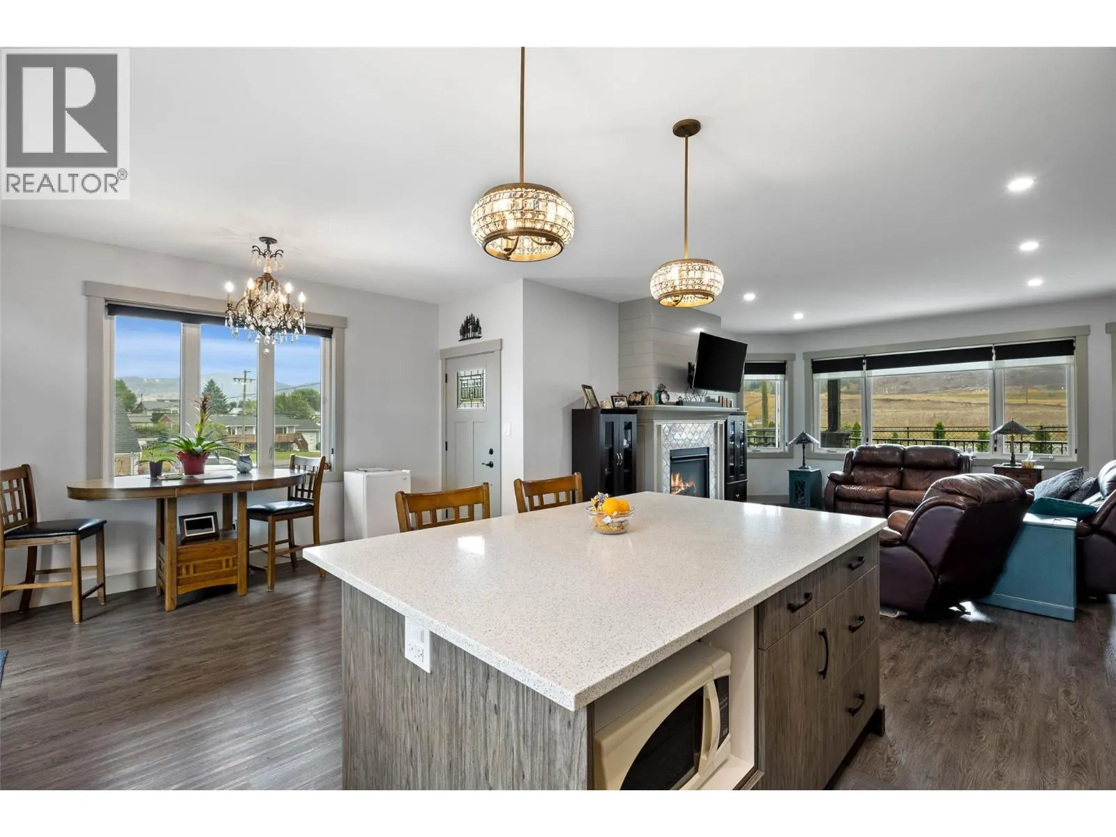 2016 Birch Avenue
