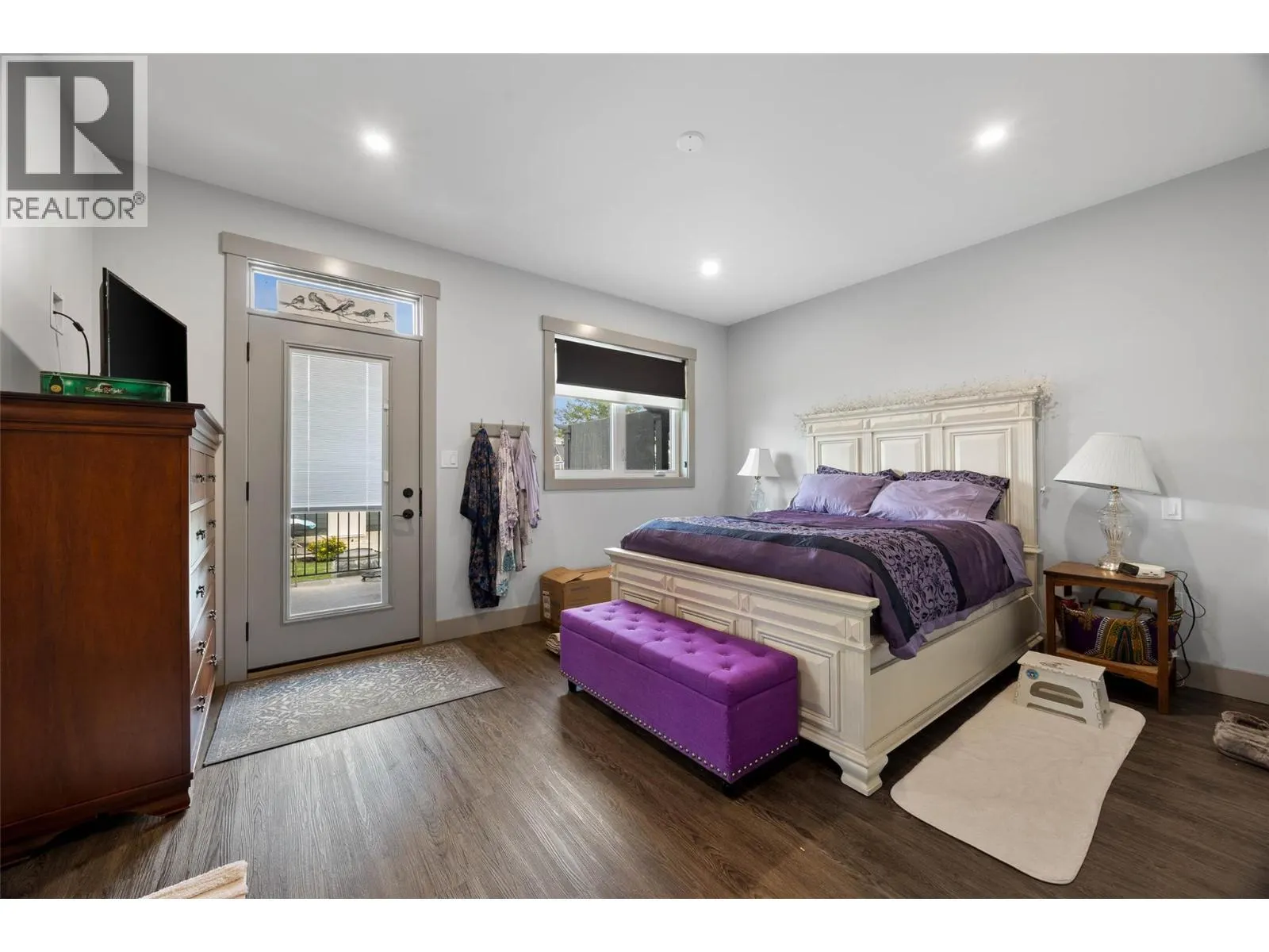 2016 Birch Avenue