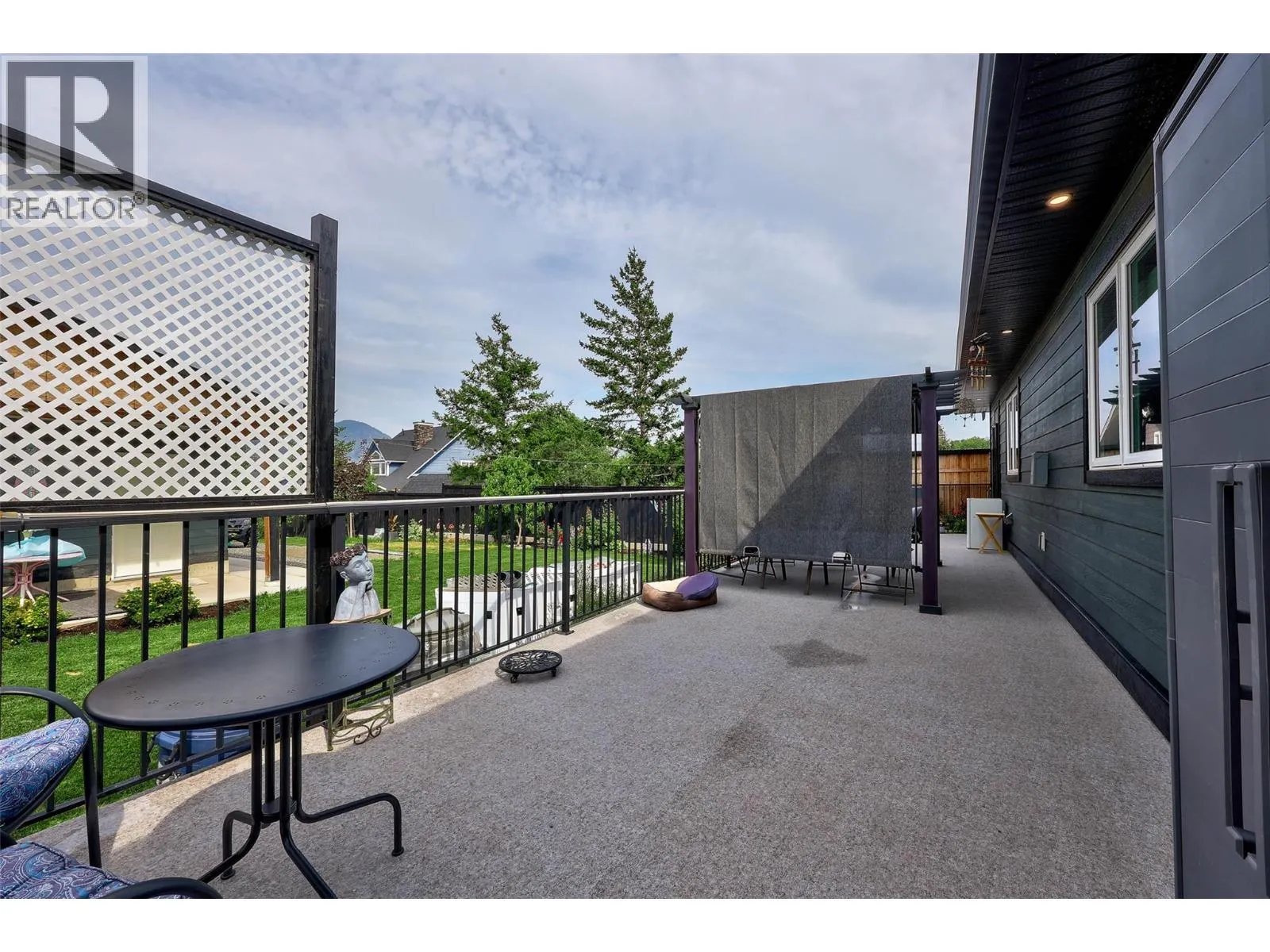 2016 Birch Avenue