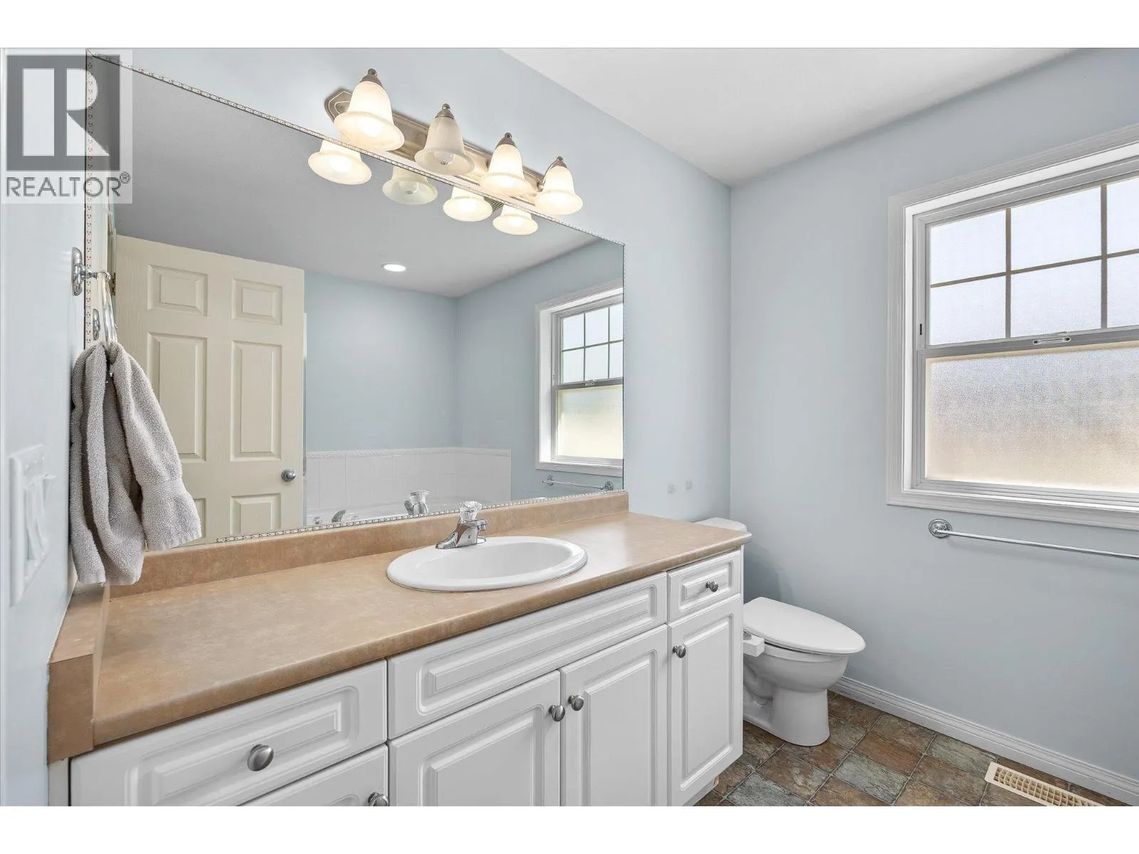 665 Cook Road Unit# 351